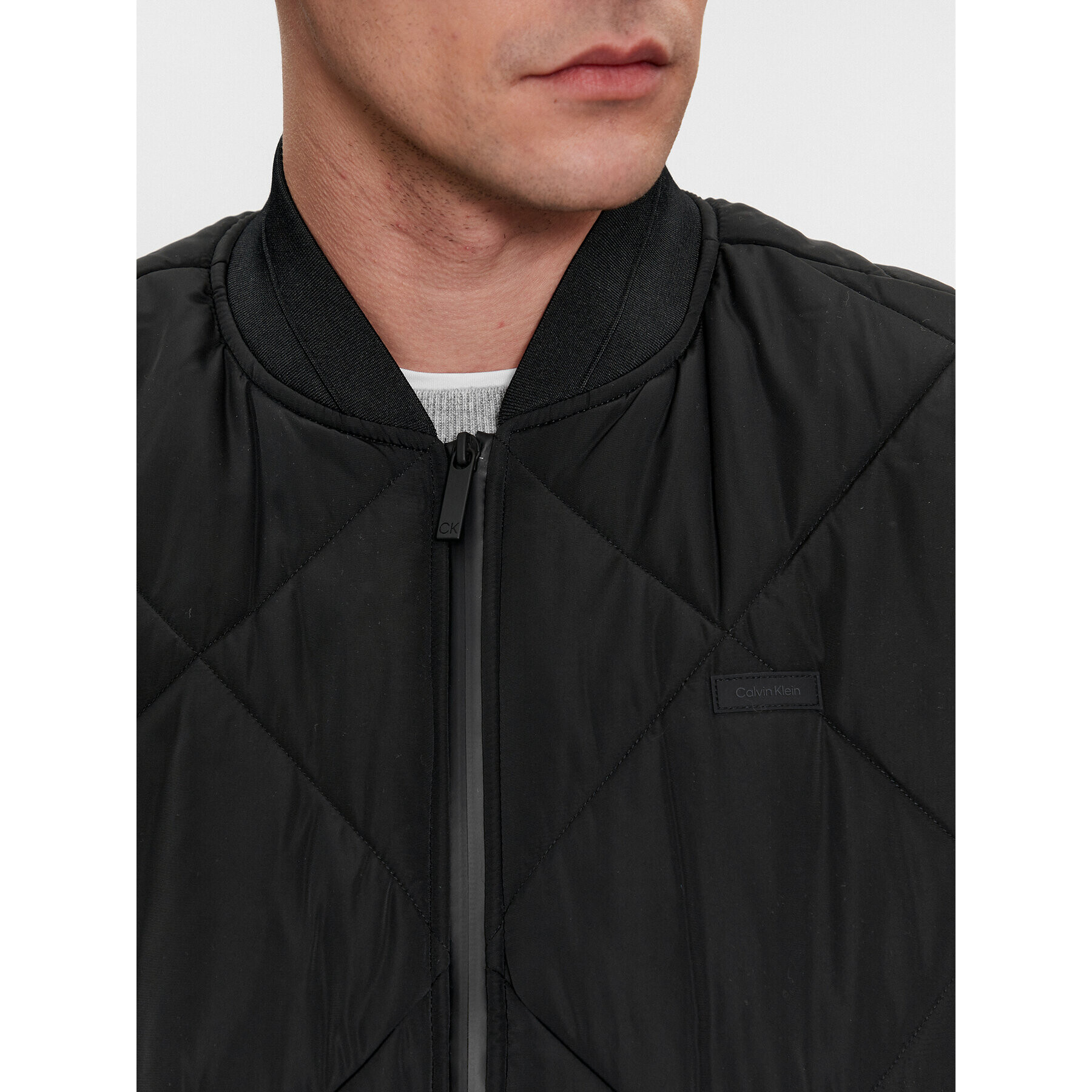 Calvin Klein Елек Signature K10K111878 Черен Regular Fit - Pepit.bg
