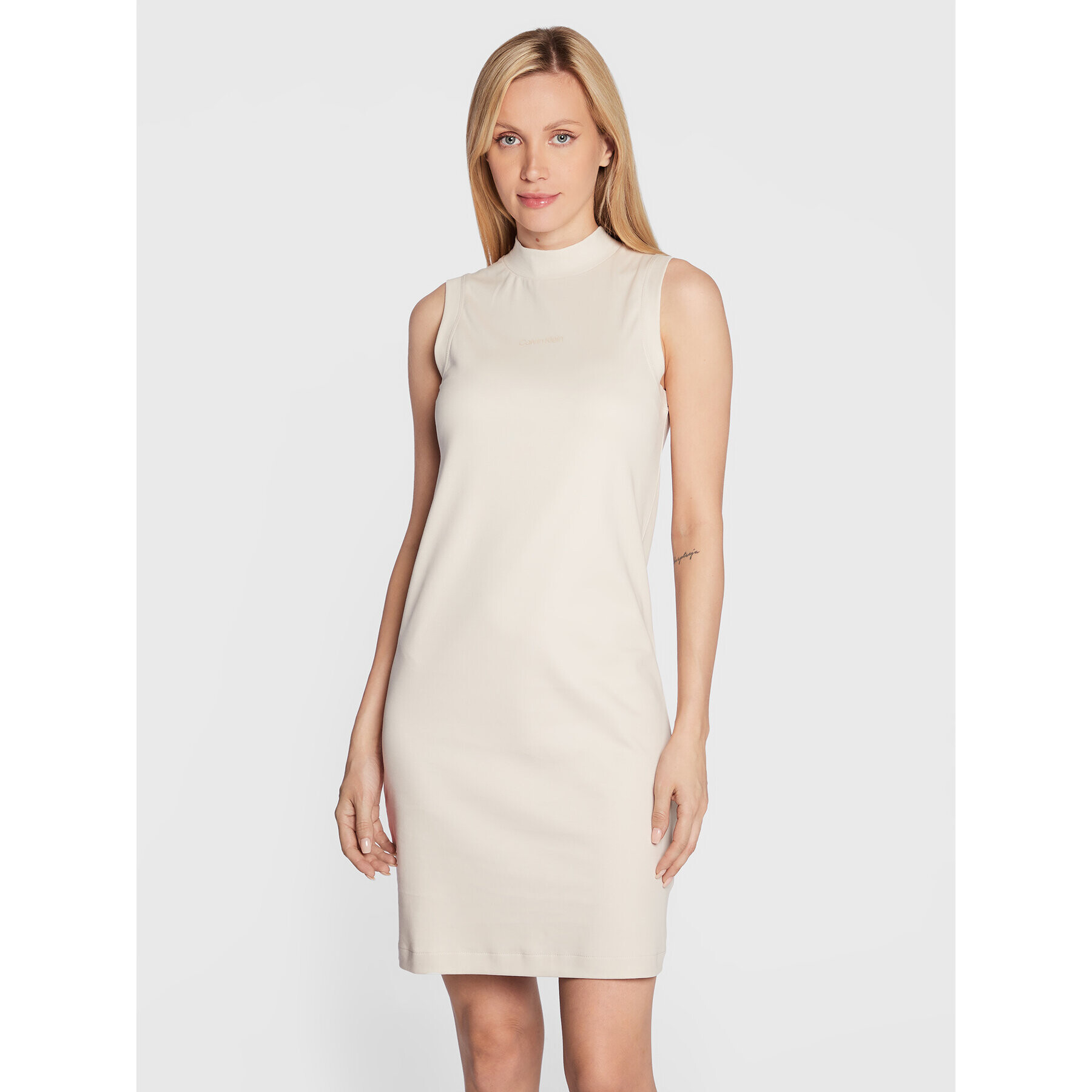 Calvin Klein Ежедневна рокля Micro Logo Interlock K20K203843 Бежов Regular Fit - Pepit.bg