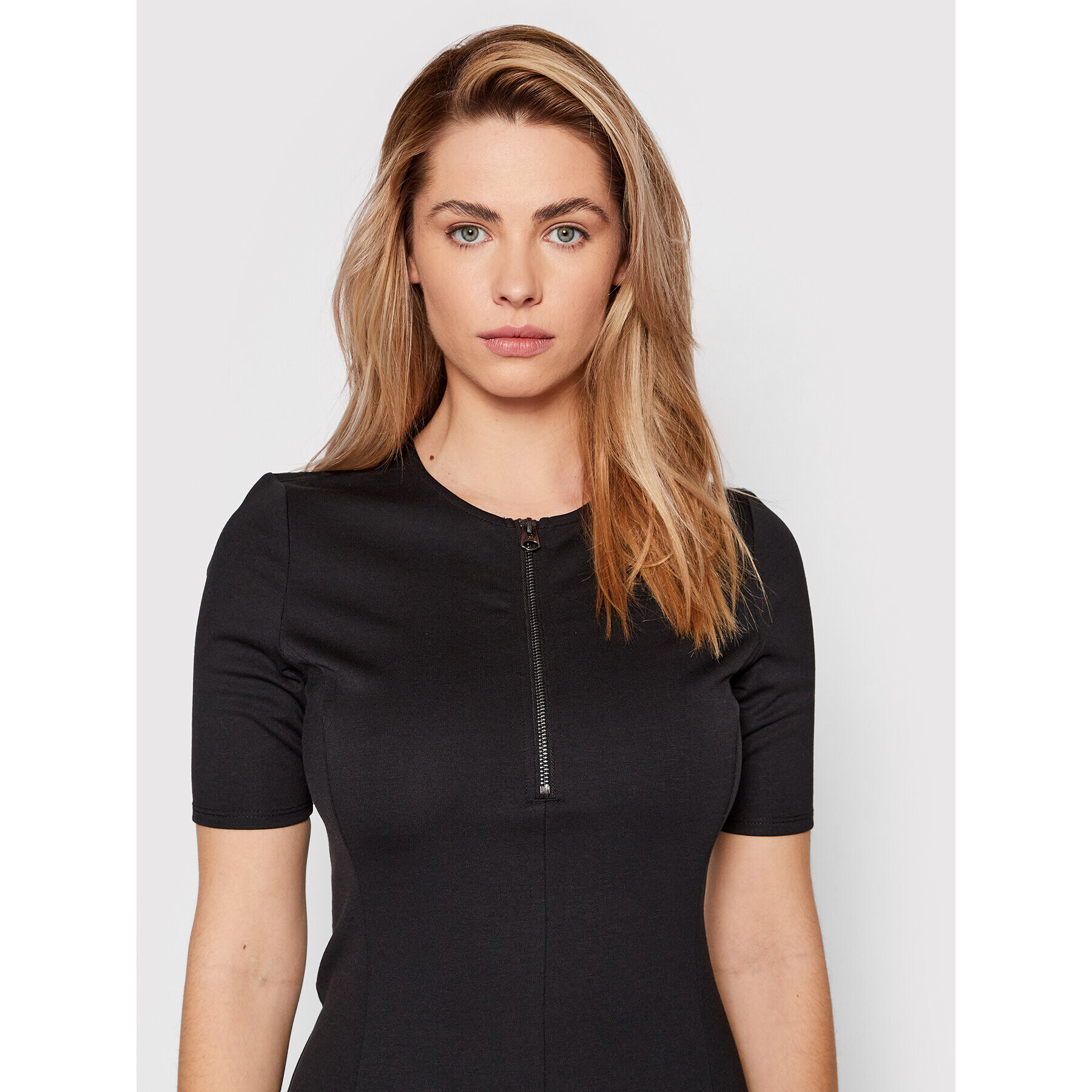 Calvin Klein Ежедневна рокля K20K203815 Черен Regular Fit - Pepit.bg