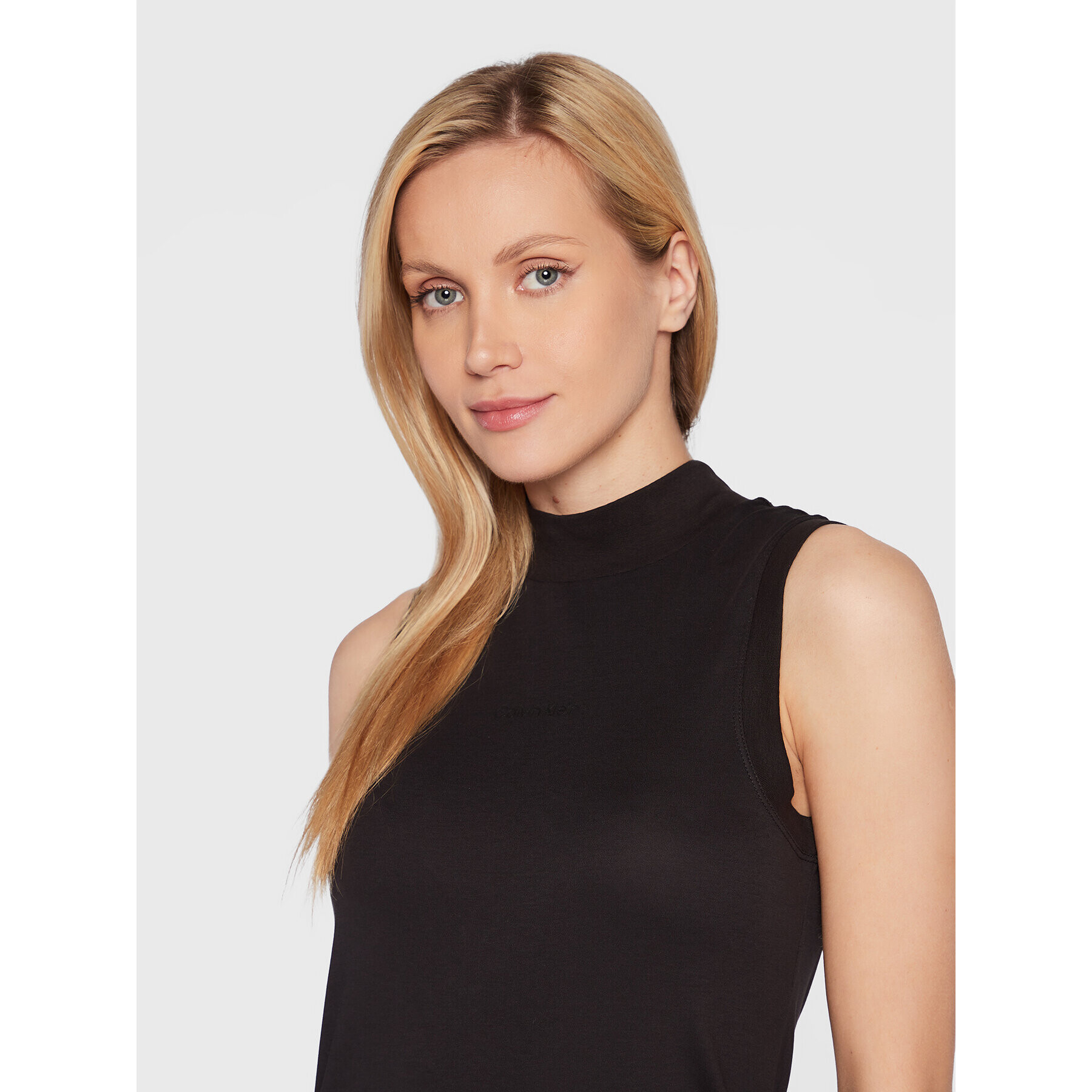 Calvin Klein Ежедневна рокля Micro Logo Interlock K20K203843 Черен Regular Fit - Pepit.bg