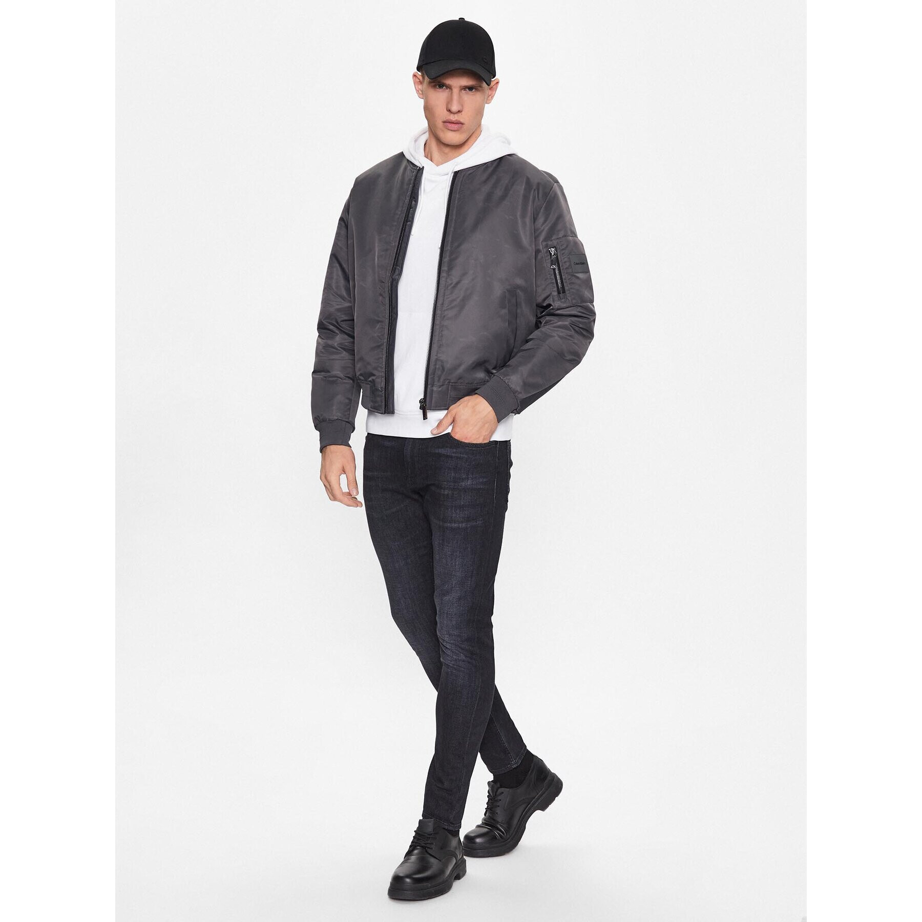 Calvin Klein Яке бомбър Hero K10K109907 Сив Regular Fit - Pepit.bg