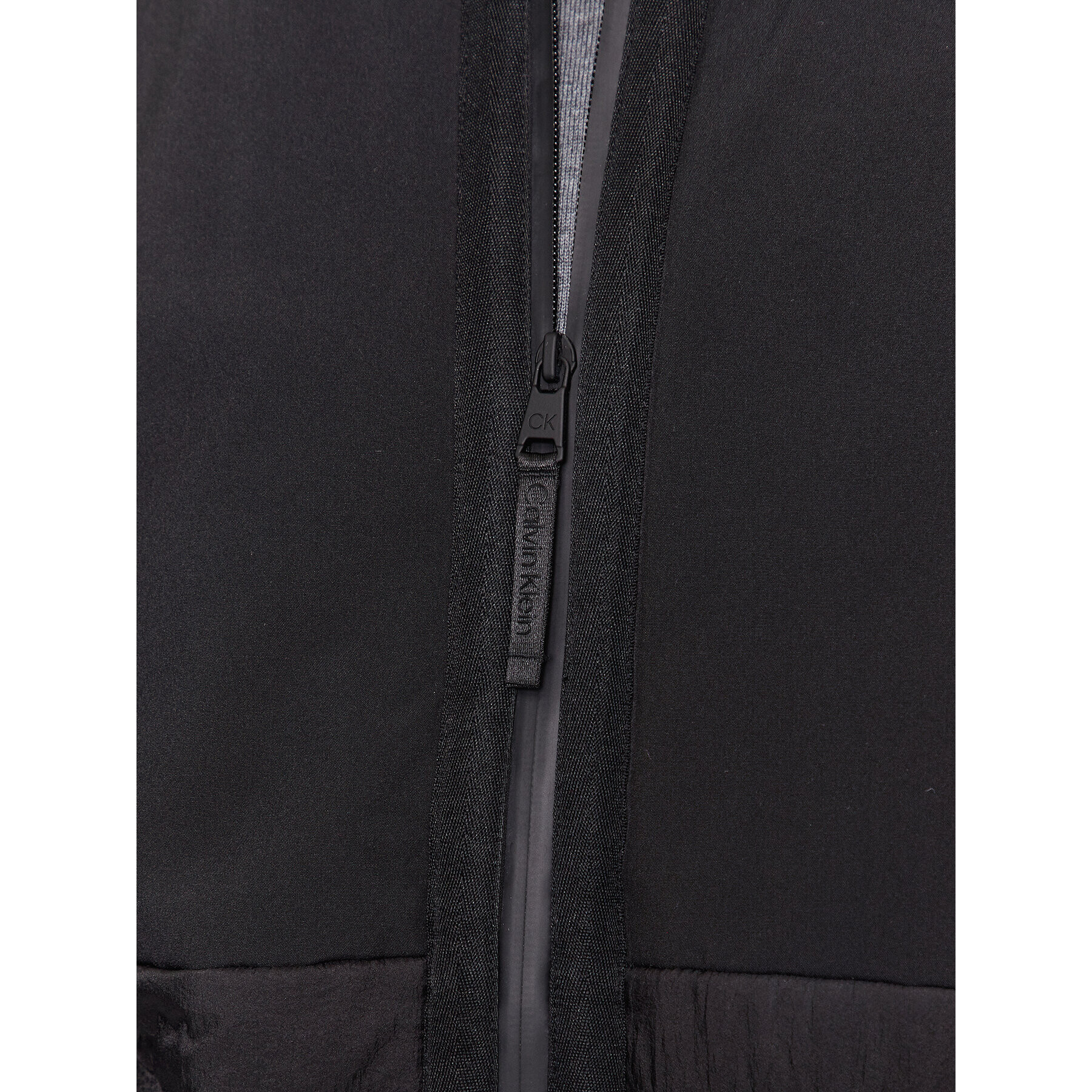Calvin Klein Яке бомбър K10K111802 Черен Regular Fit - Pepit.bg