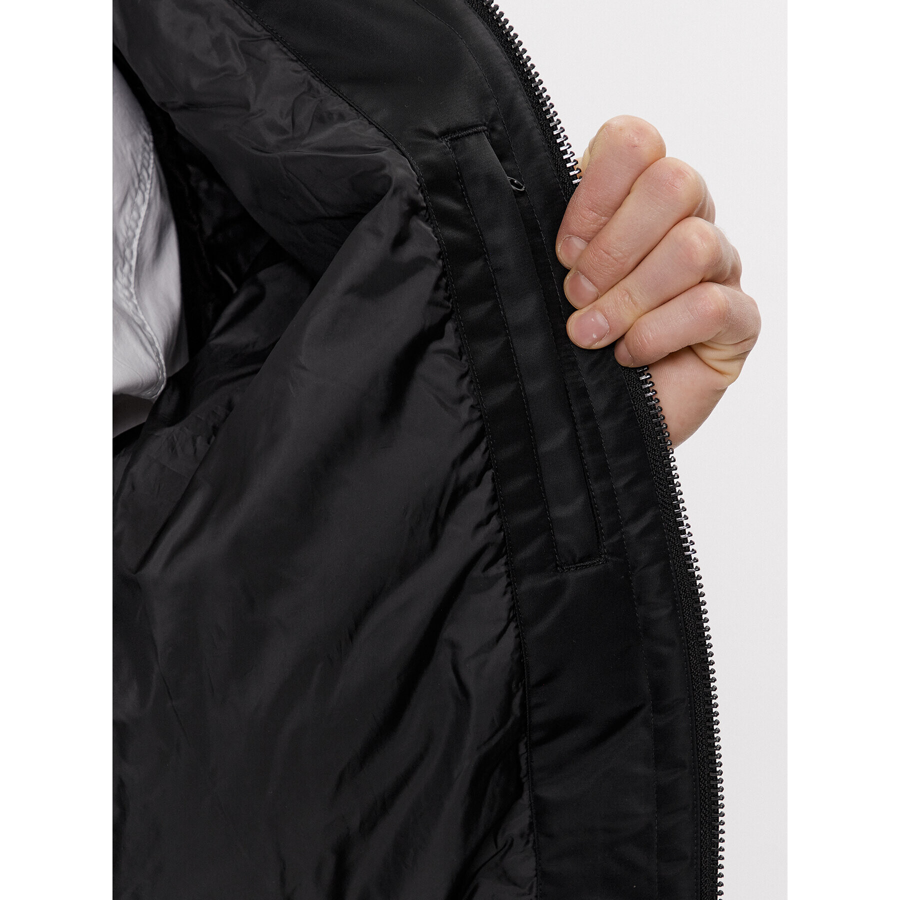 Calvin Klein Яке бомбър Sateen K10K112370 Черен Regular Fit - Pepit.bg