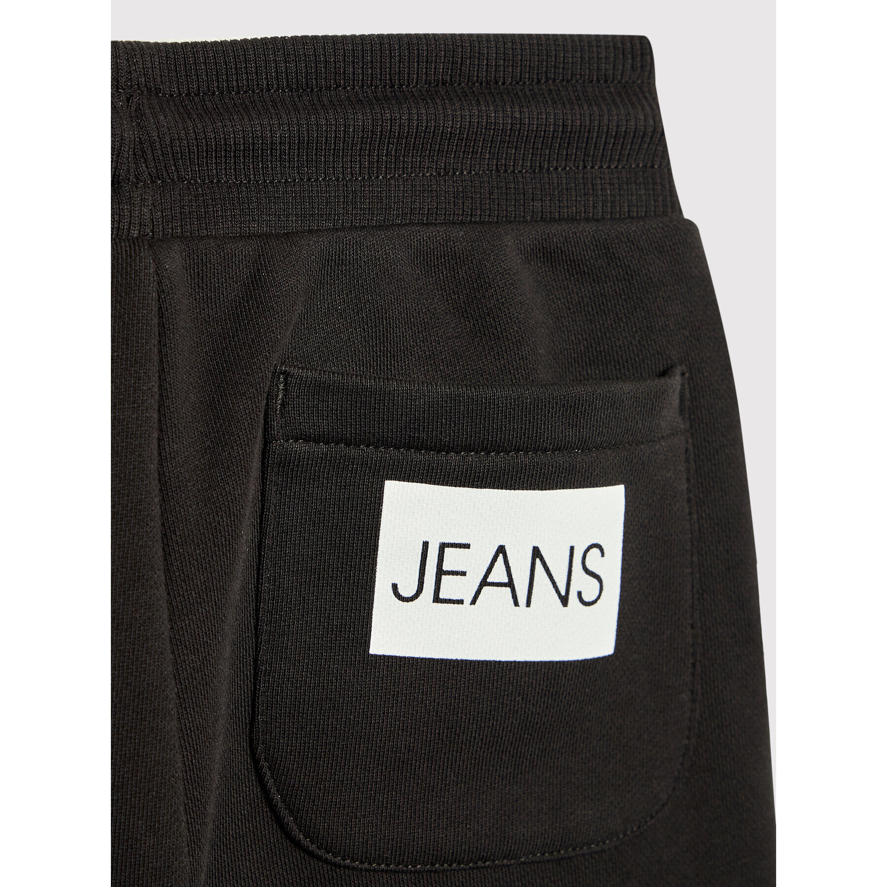 Calvin Klein Jeans Анцуг Essental IB0IB00951 Черен Regular Fit - Pepit.bg