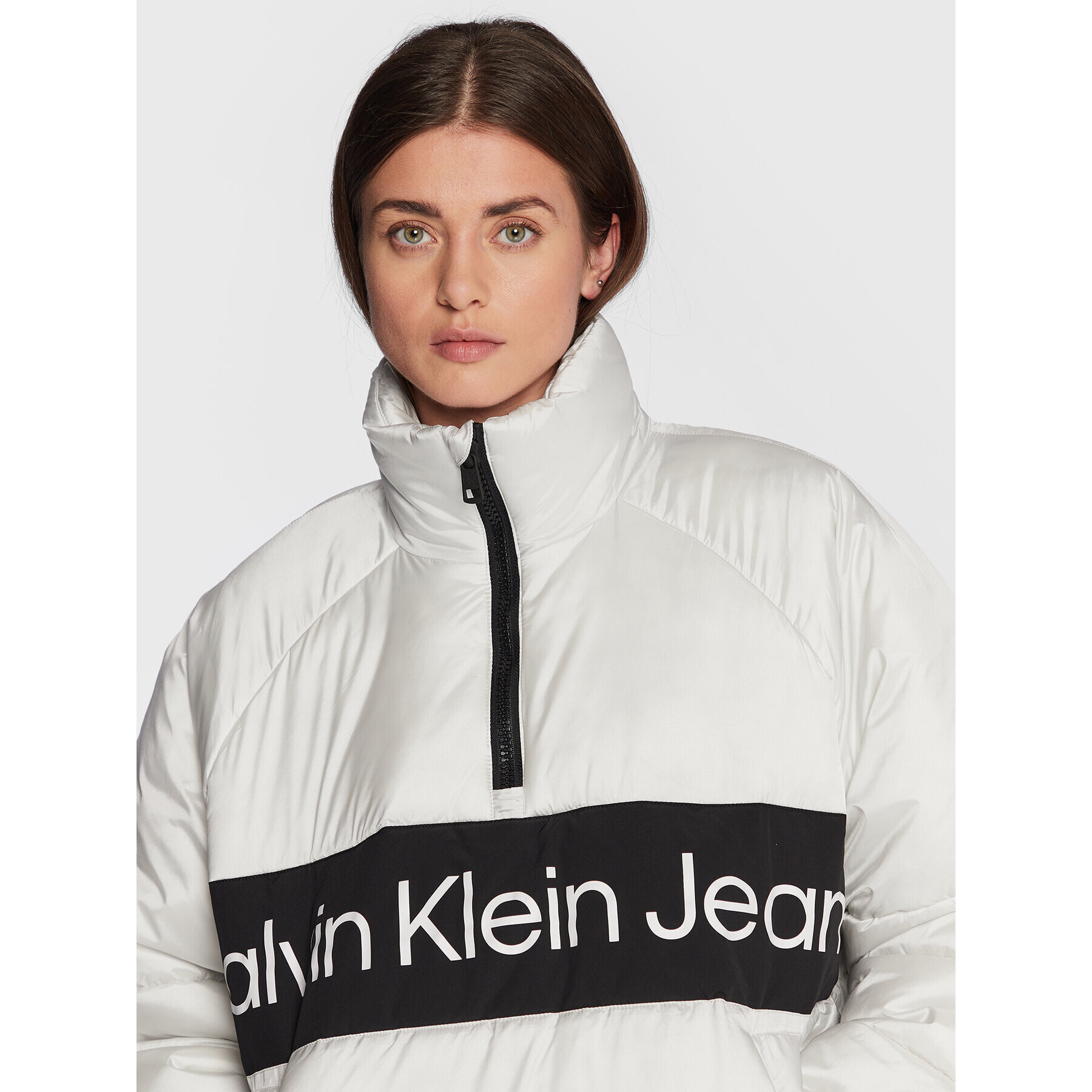 Calvin Klein Jeans Анорак J30J321966 Сив Regular Fit - Pepit.bg