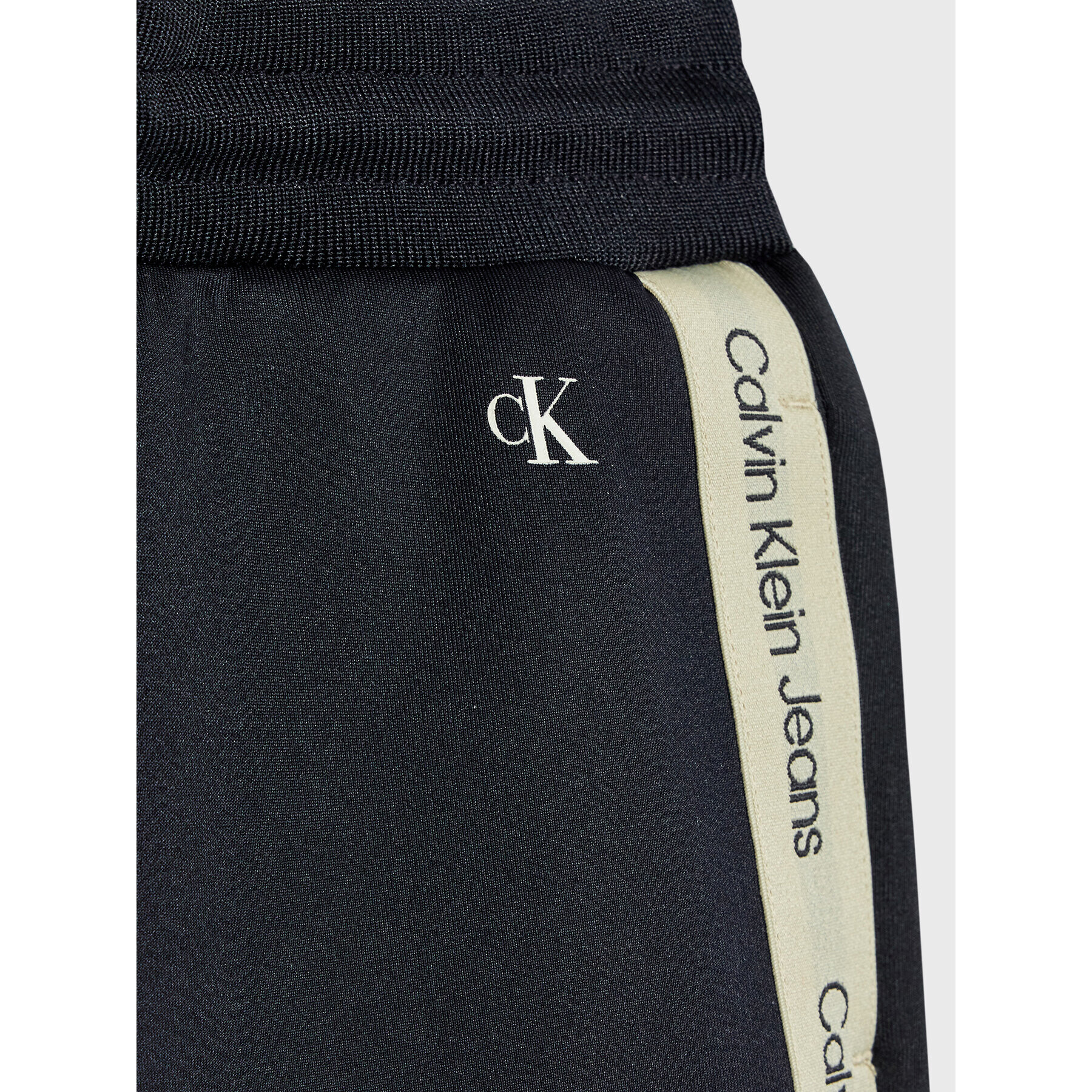 Calvin Klein Jeans Анцуг Logo Tape IB0IB01339 Черен Regular Fit - Pepit.bg