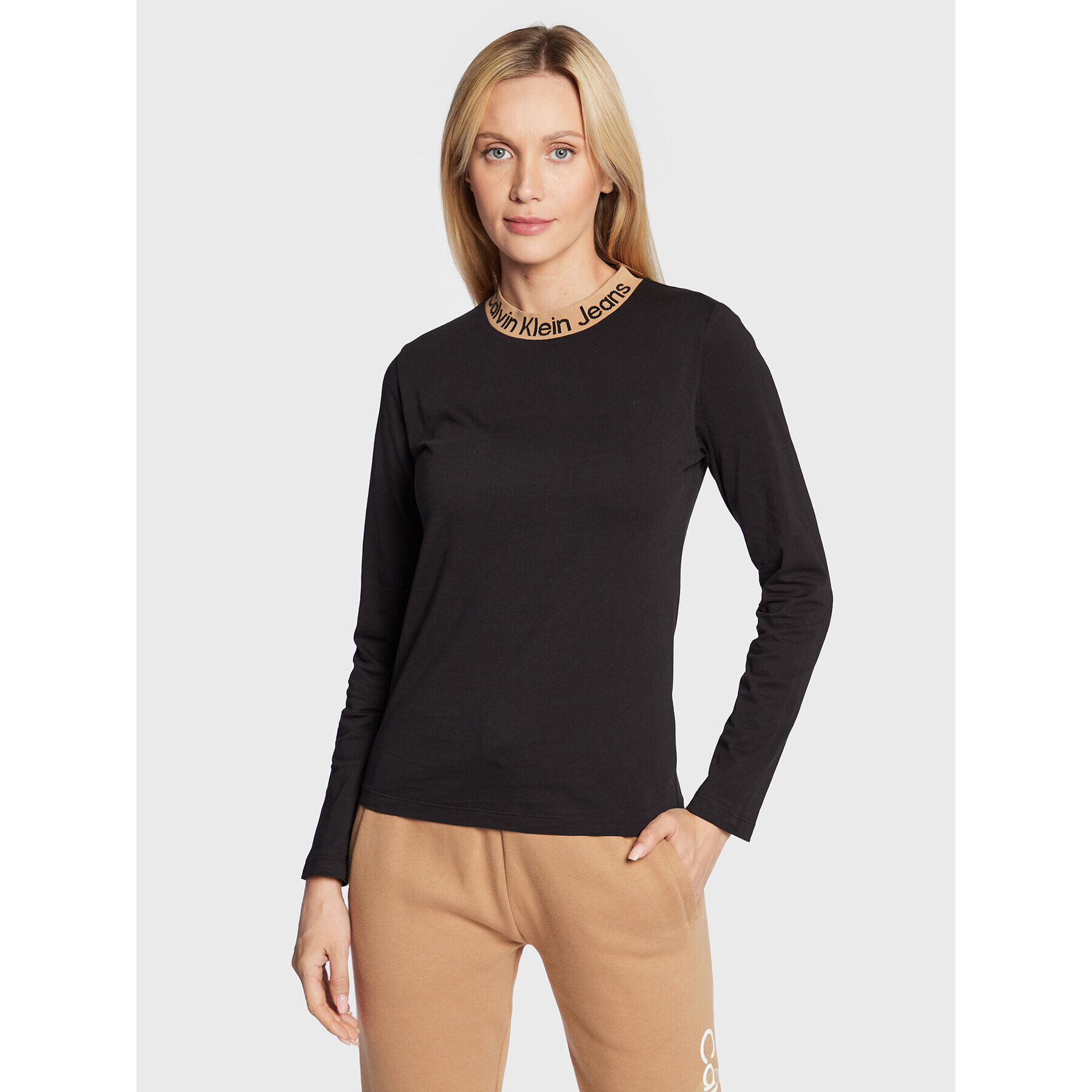 Calvin Klein Jeans Блуза J20J219894 Черен Regular Fit - Pepit.bg