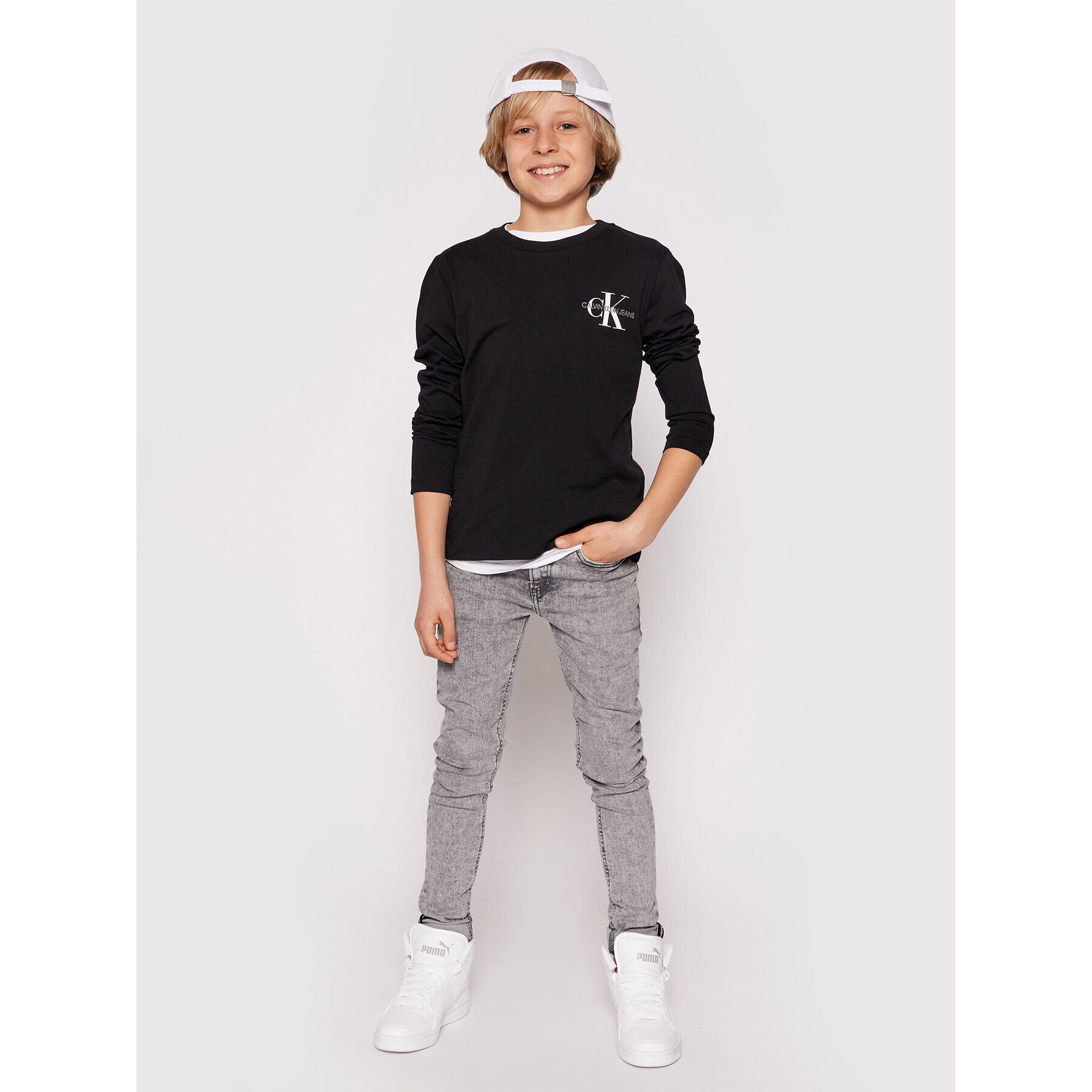 Calvin Klein Jeans Блуза Monogram IB0IB00613 Черен Regular Fit - Pepit.bg