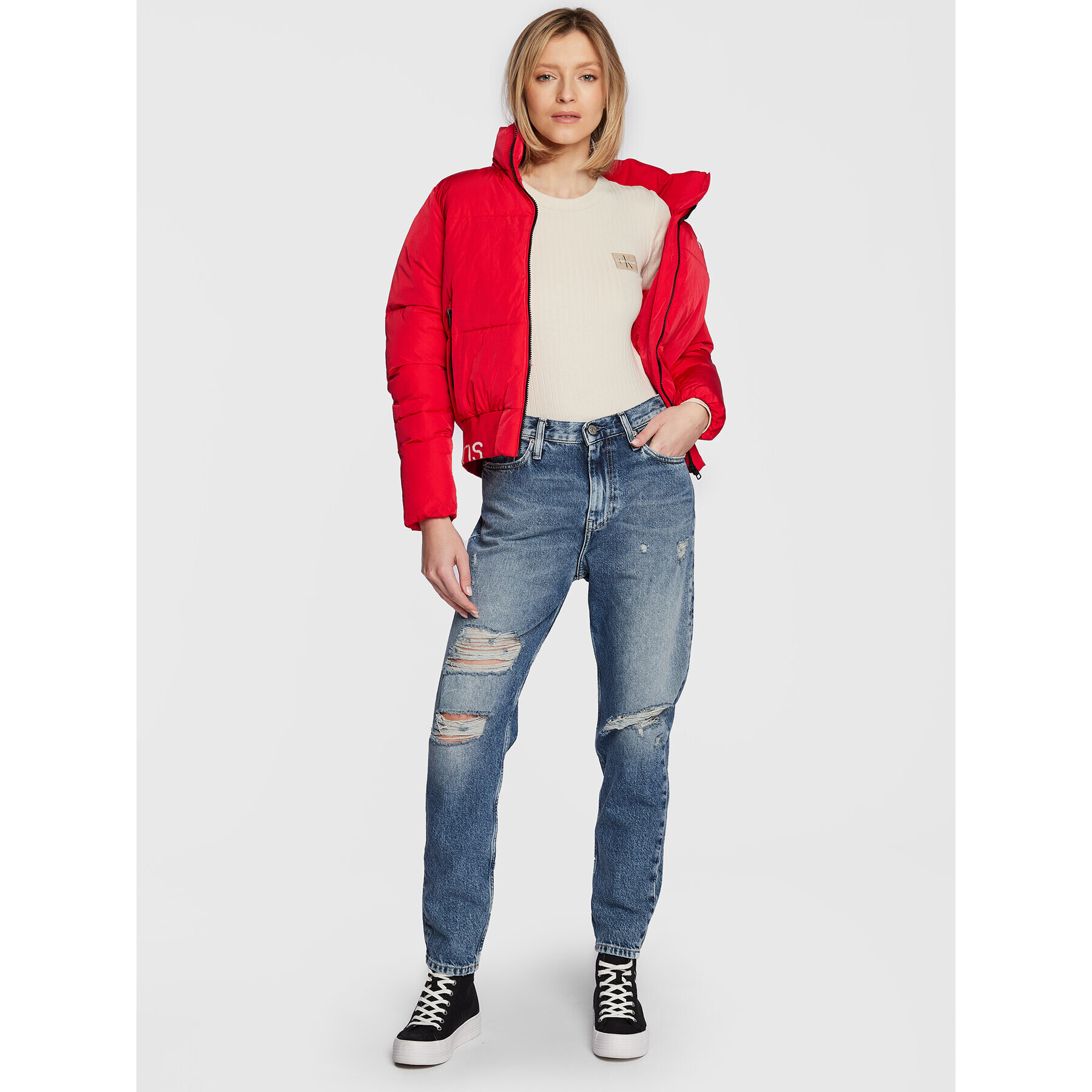 Calvin Klein Jeans Боди J20J219896 Бежов Slim Fit - Pepit.bg