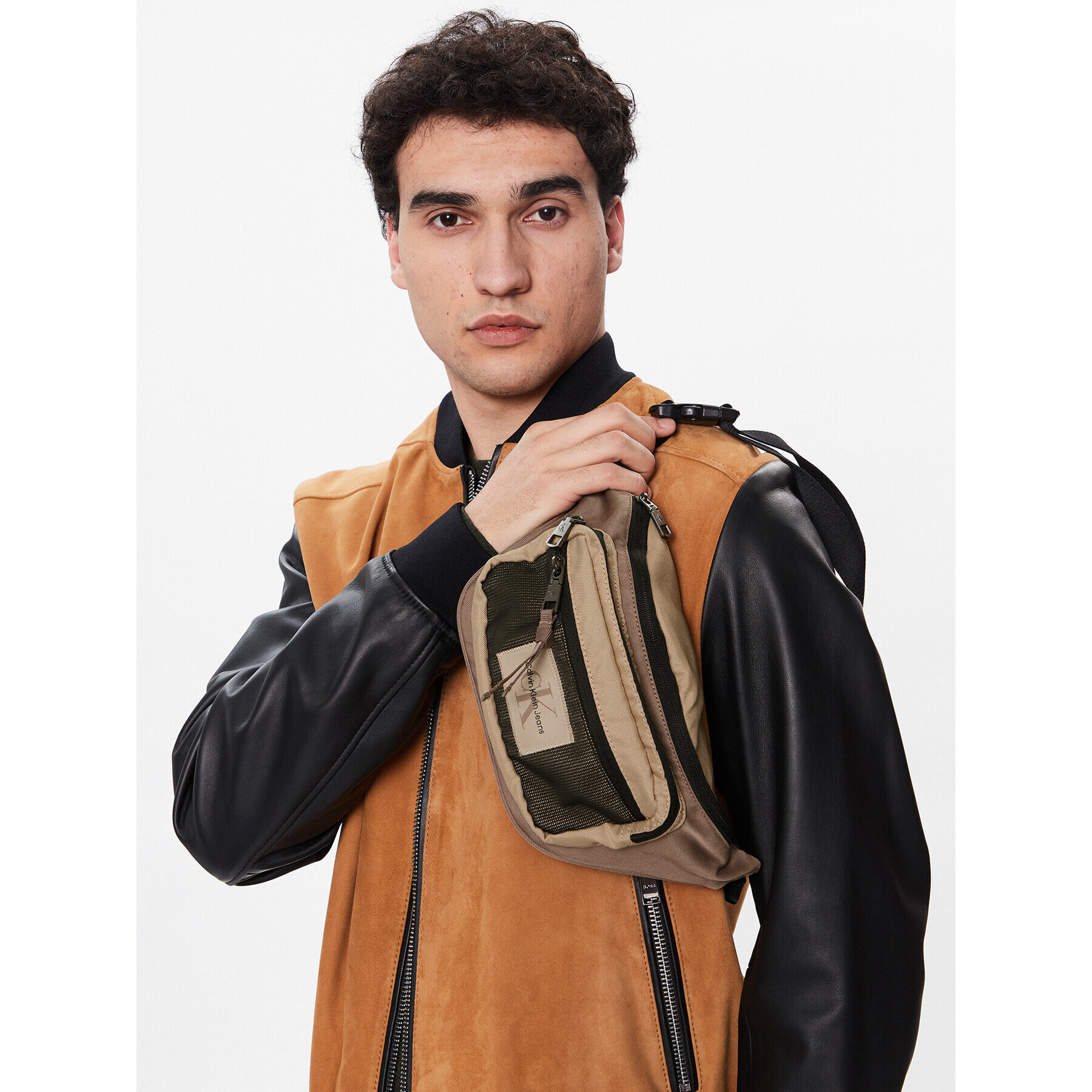 Calvin Klein Jeans Чанта за кръст Sport Essentials Waistbag38 Cb K50K510090 Бежов - Pepit.bg