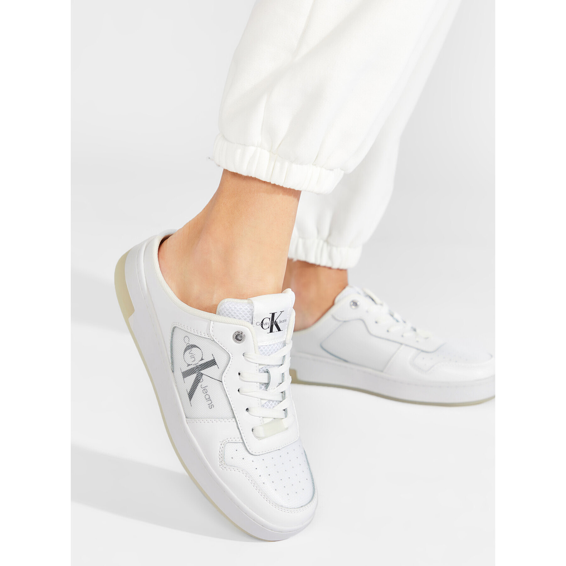 Calvin Klein Jeans Чехли Cupsole Laceup Basket Sabot YW0YW00693 Бял - Pepit.bg