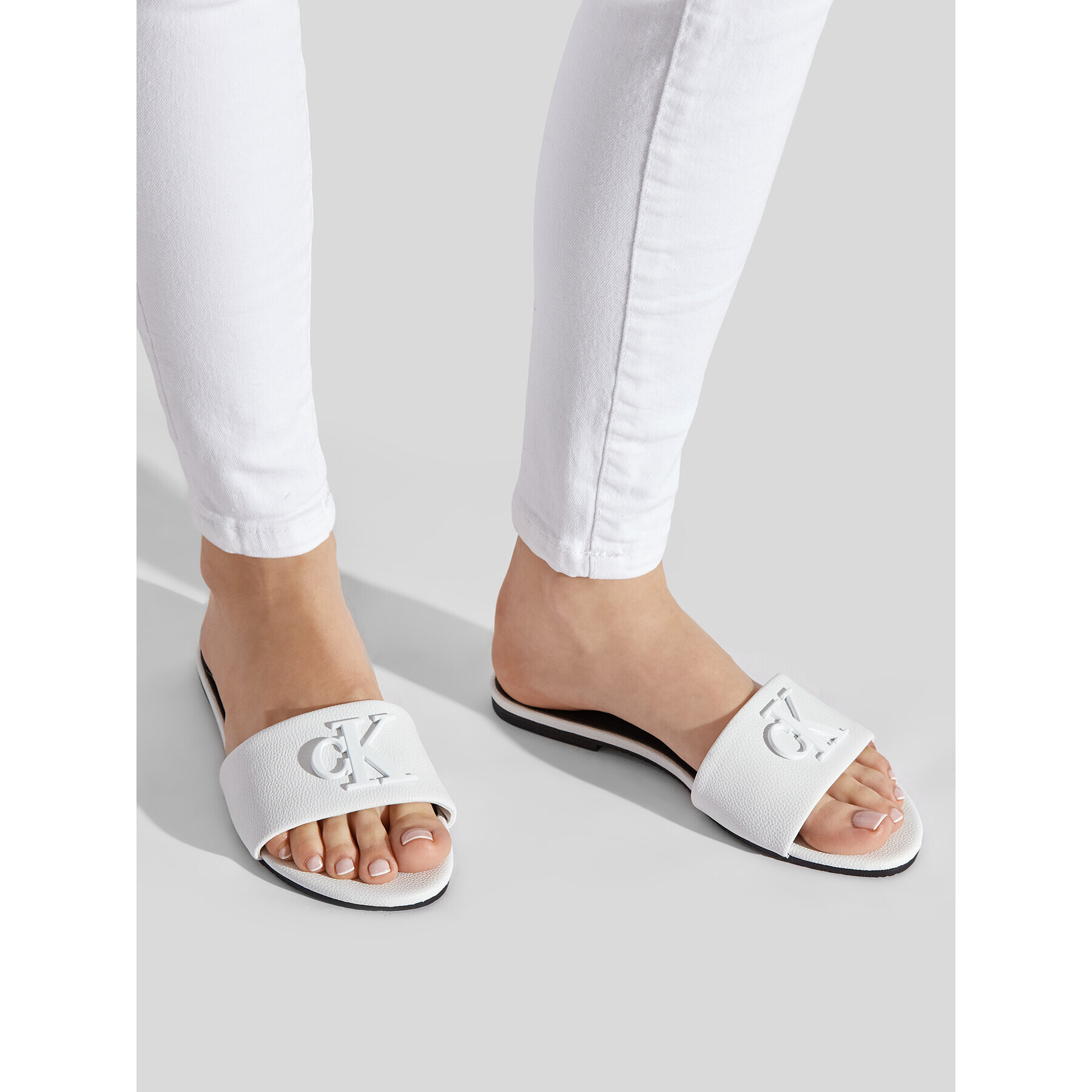 Calvin Klein Jeans Чехли Flat Sandal Hw Lth YW0YW00543 Бял - Pepit.bg