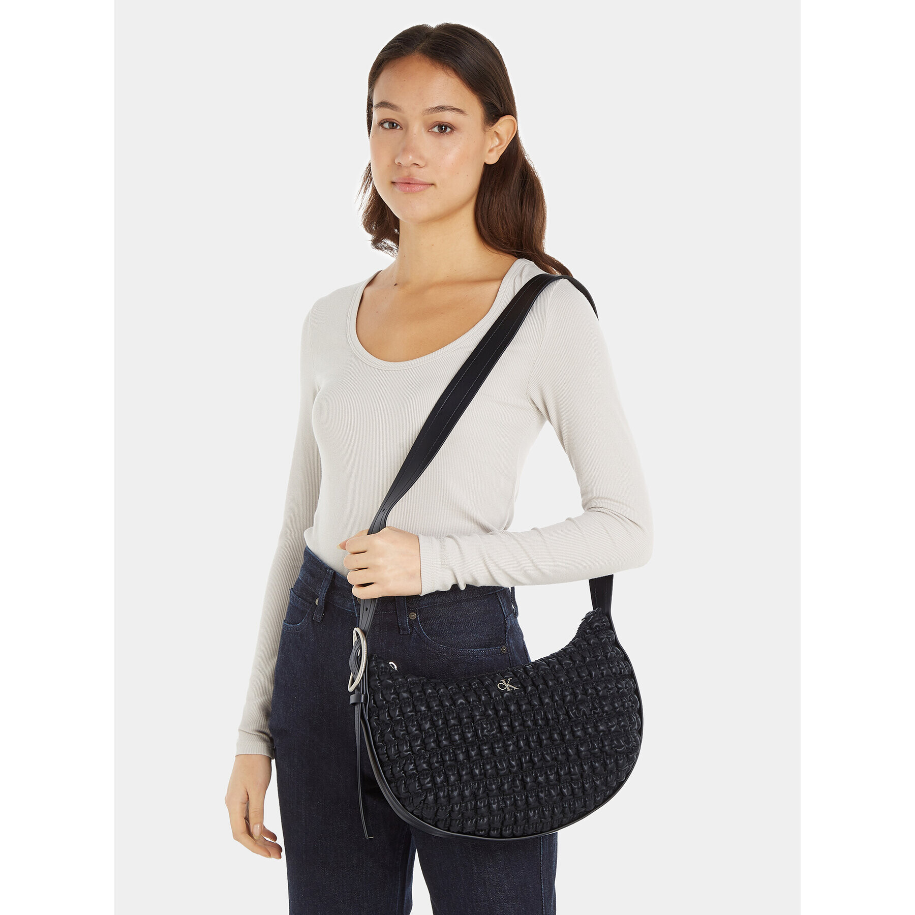 Calvin Klein Jeans Дамска чанта Crescent Buckle Crossbody K60K611036 Черен - Pepit.bg