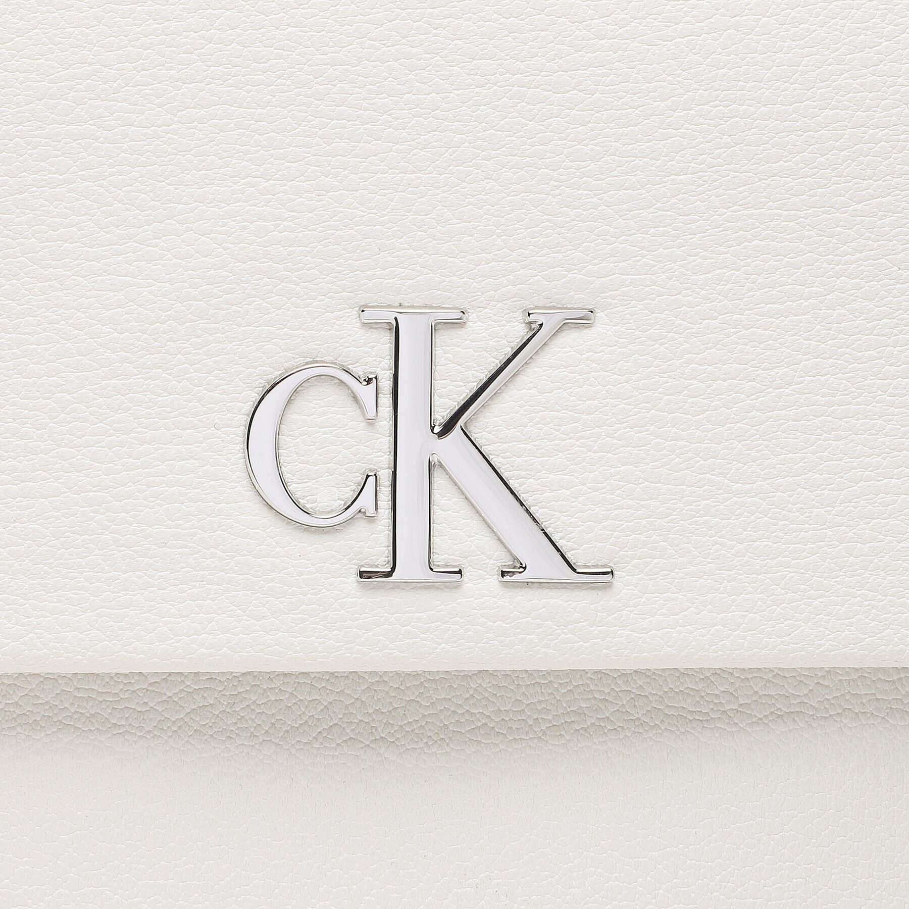 Calvin Klein Jeans Дамска чанта Minimal Monogram Boxy Flap Cb19 K60K610330 Екрю - Pepit.bg