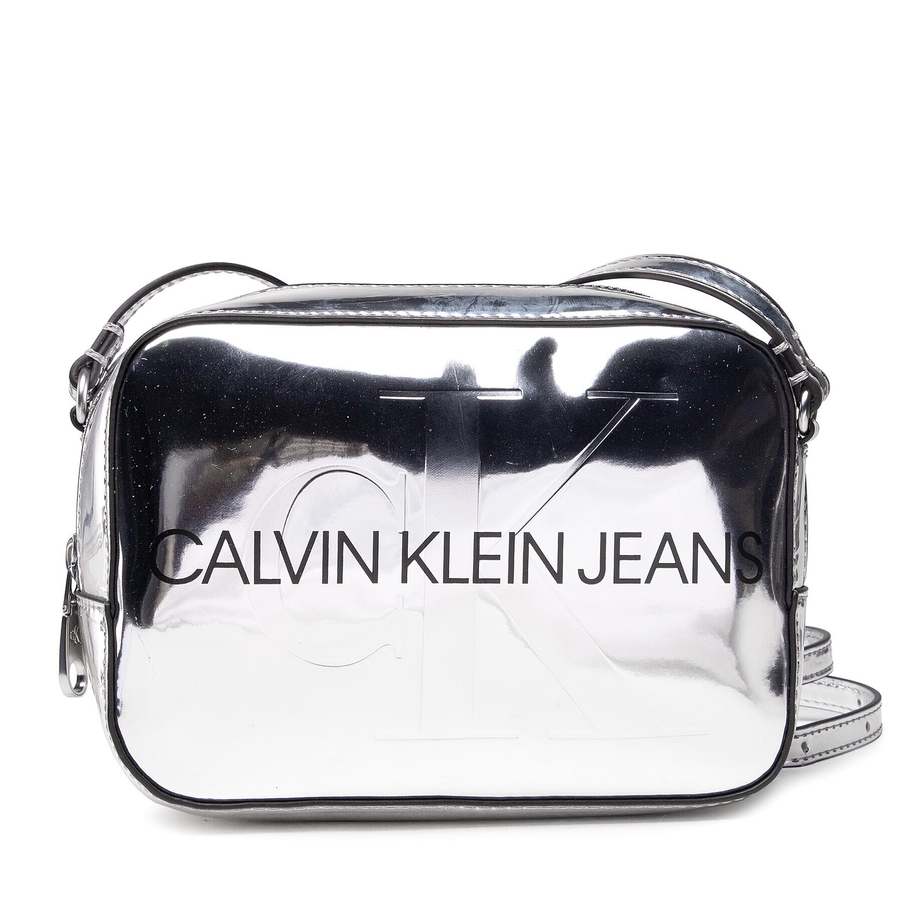 Calvin Klein Jeans Дамска чанта Sculpted Camera Bag Silver Body K60K608377 Сребрист - Pepit.bg