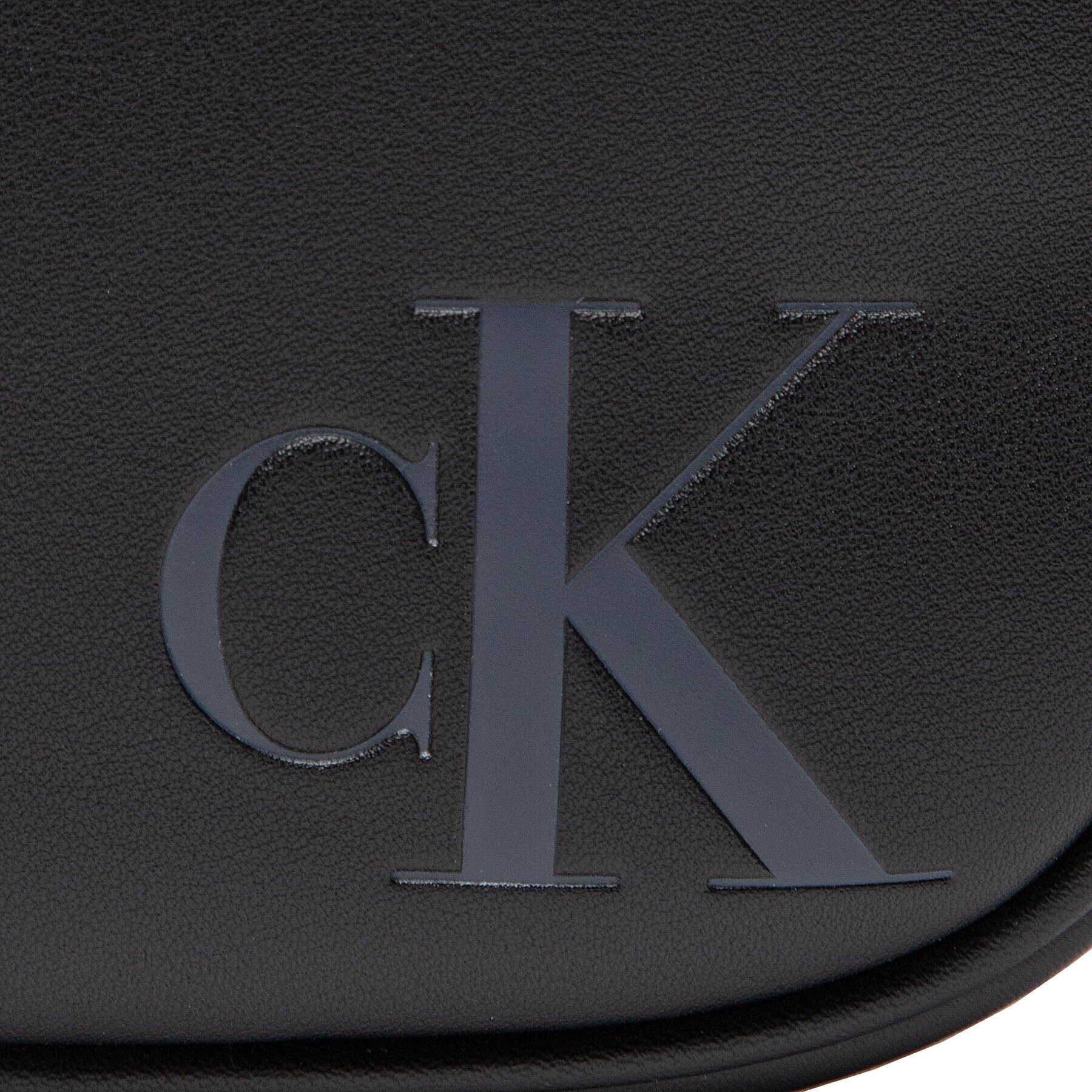 Calvin Klein Jeans Дамска чанта Sculpted Camera Bag18 Mono K60K610065 Черен - Pepit.bg