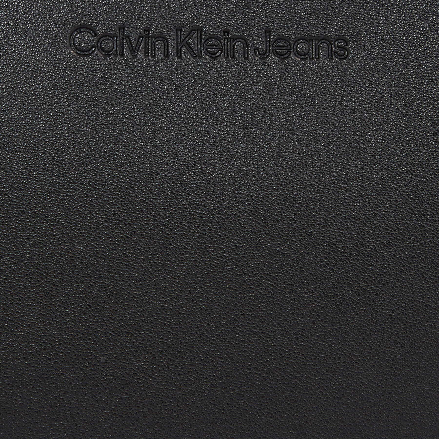 Calvin Klein Jeans Дамска чанта Sculpted Ew Flap Xbody Mono K60K610579 Черен - Pepit.bg