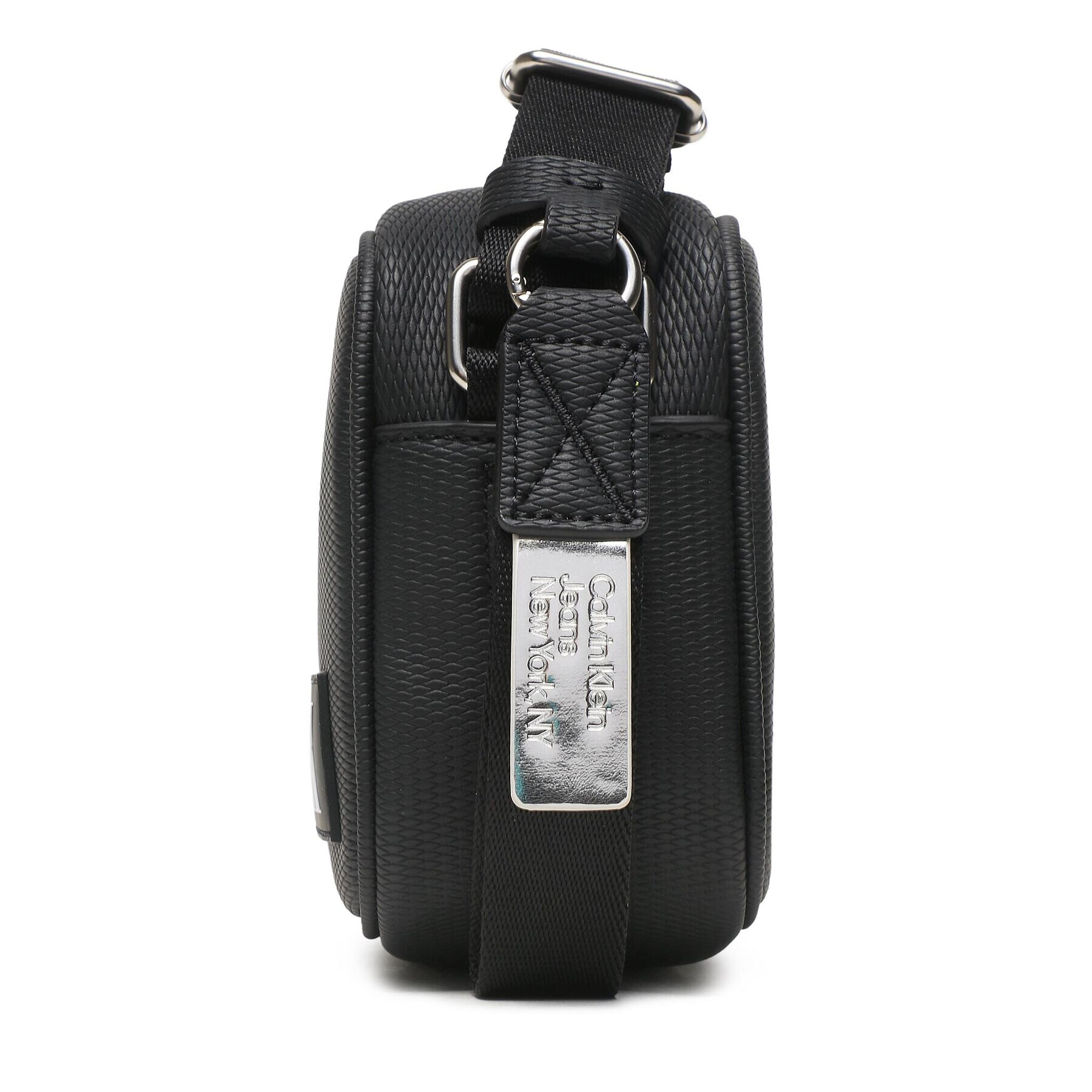 Calvin Klein Jeans Дамска чанта Tagged Camera Bag 18 K60K610836 Черен - Pepit.bg