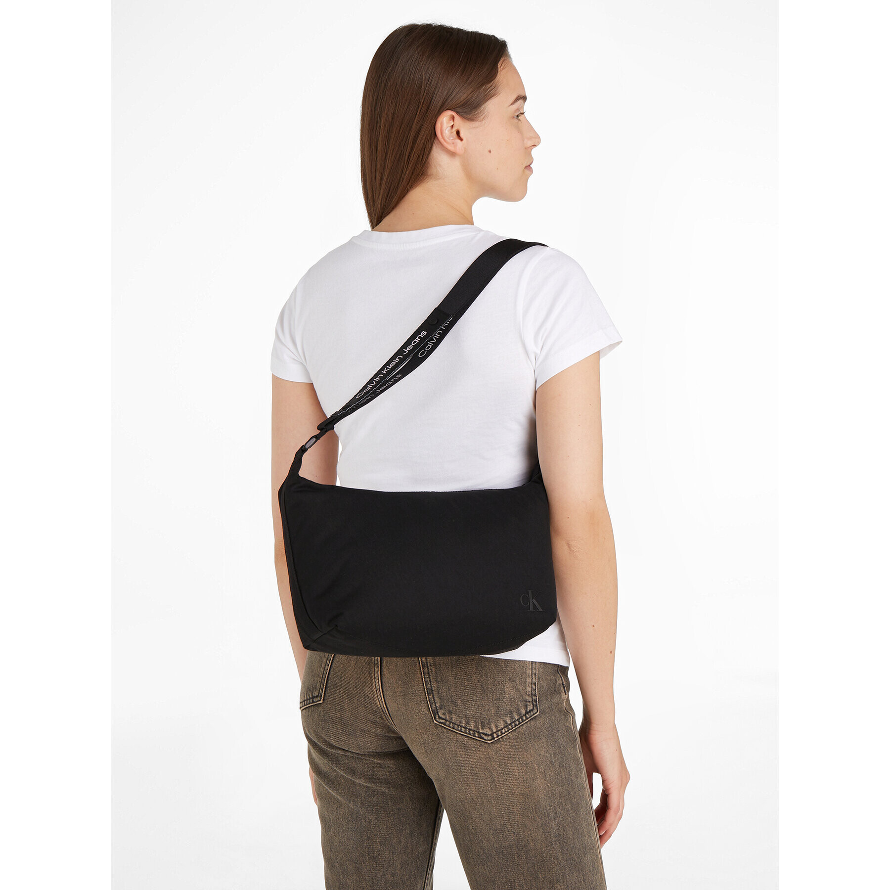 Calvin Klein Jeans Дамска чанта Ultralight Shoulder Bag 28Tw K60K611228 Черен - Pepit.bg