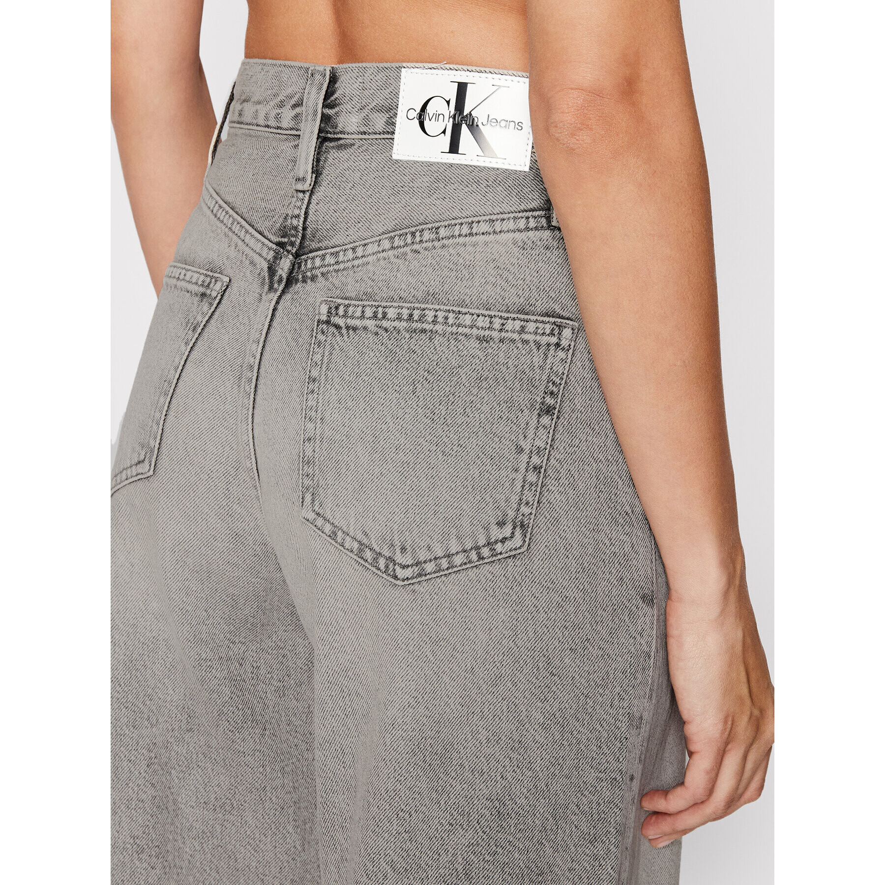 Calvin Klein Jeans Дънки J20J217868 Сив Relaxed Fit - Pepit.bg