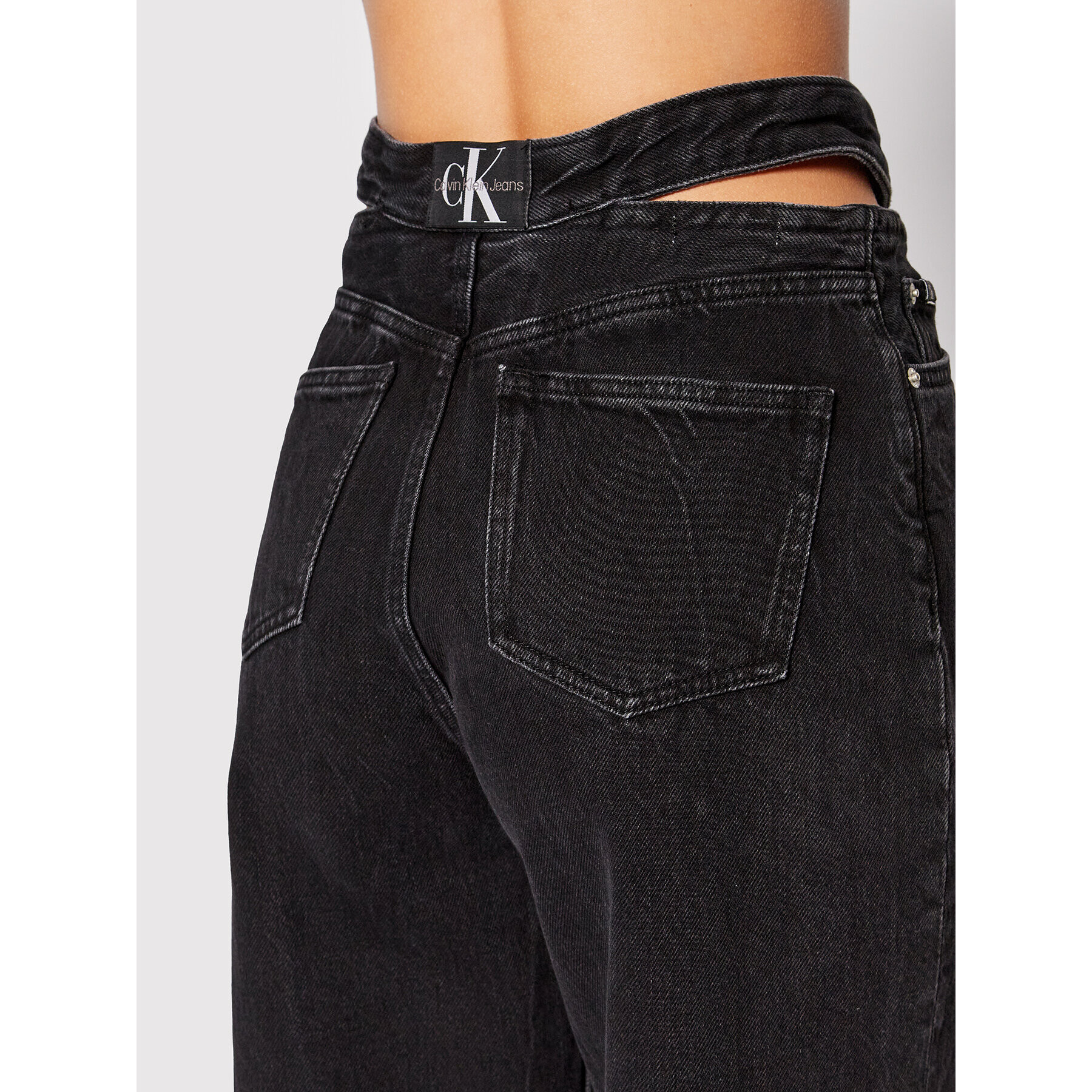 Calvin Klein Jeans Дънки J20J217870 Черен Relaxed Fit - Pepit.bg