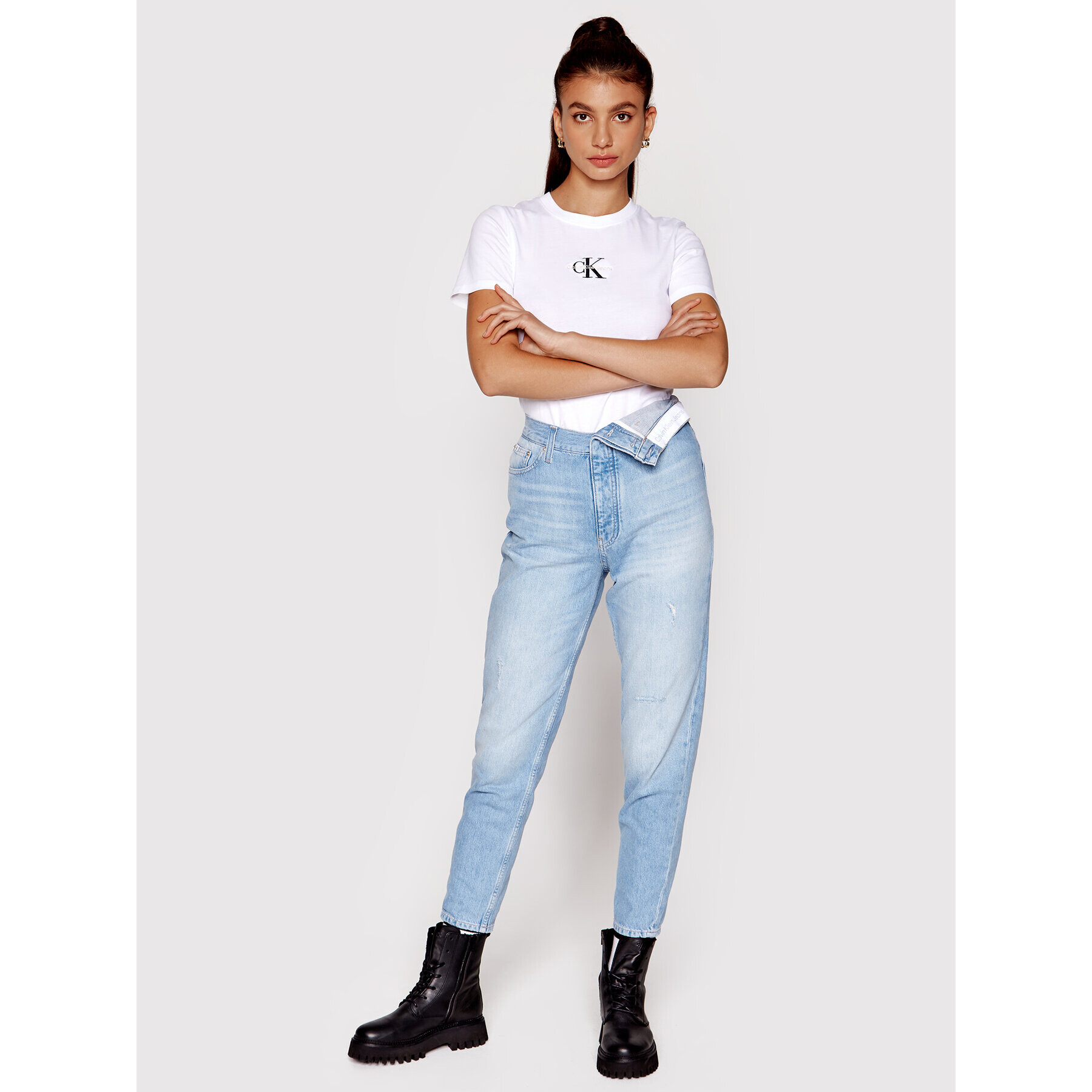 Calvin Klein Jeans Дънки J20J219323 Син Mom Fit - Pepit.bg