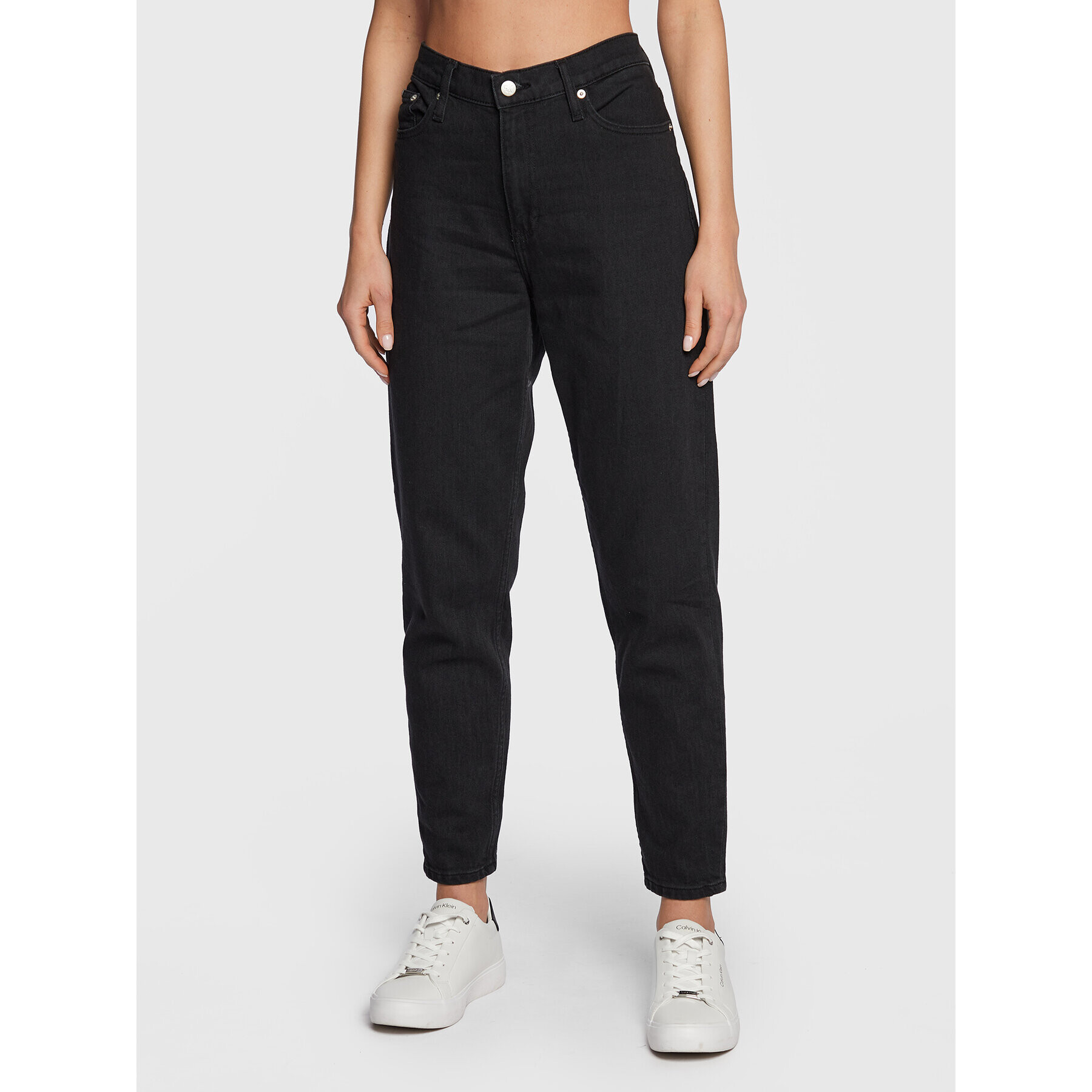 Calvin Klein Jeans Дънки J20J220201 Черен Mom Fit - Pepit.bg