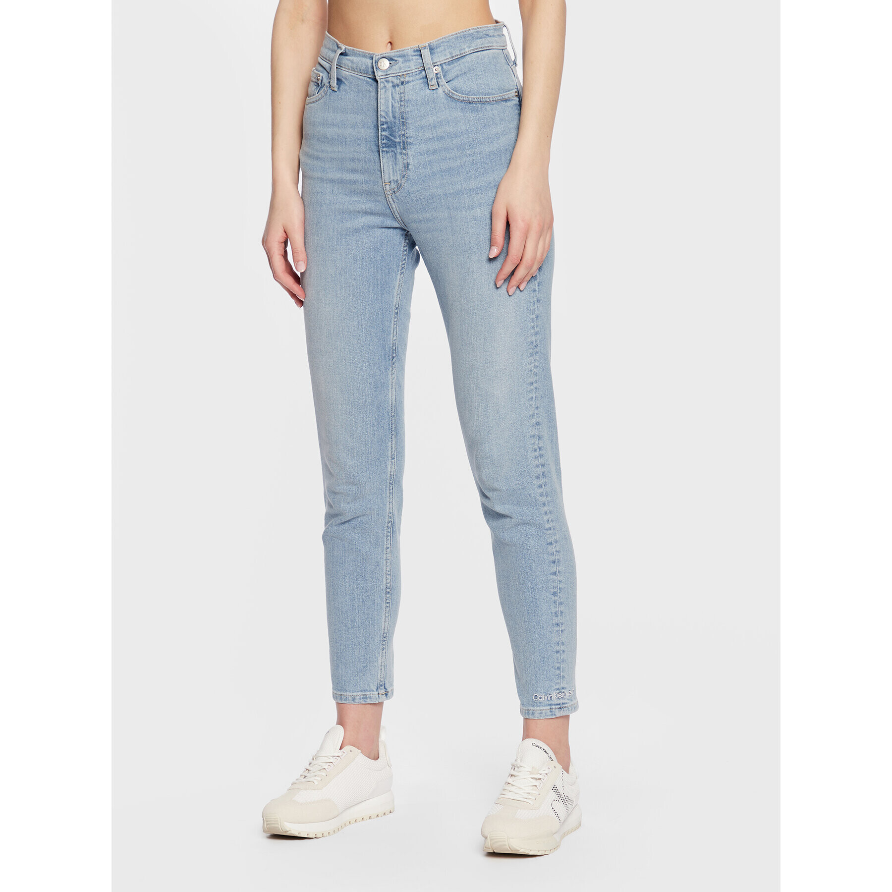 Calvin Klein Jeans Дънки J20J220205 Син Mom Fit - Pepit.bg