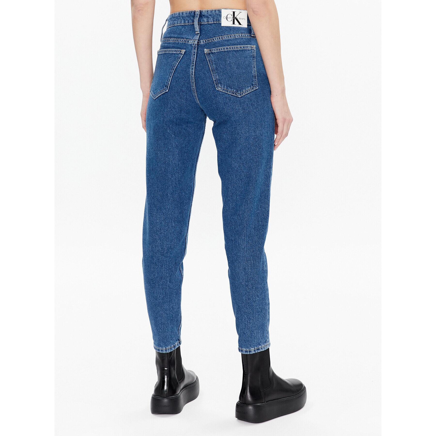 Calvin Klein Jeans Дънки J20J220604 Тъмносин Mom Fit - Pepit.bg