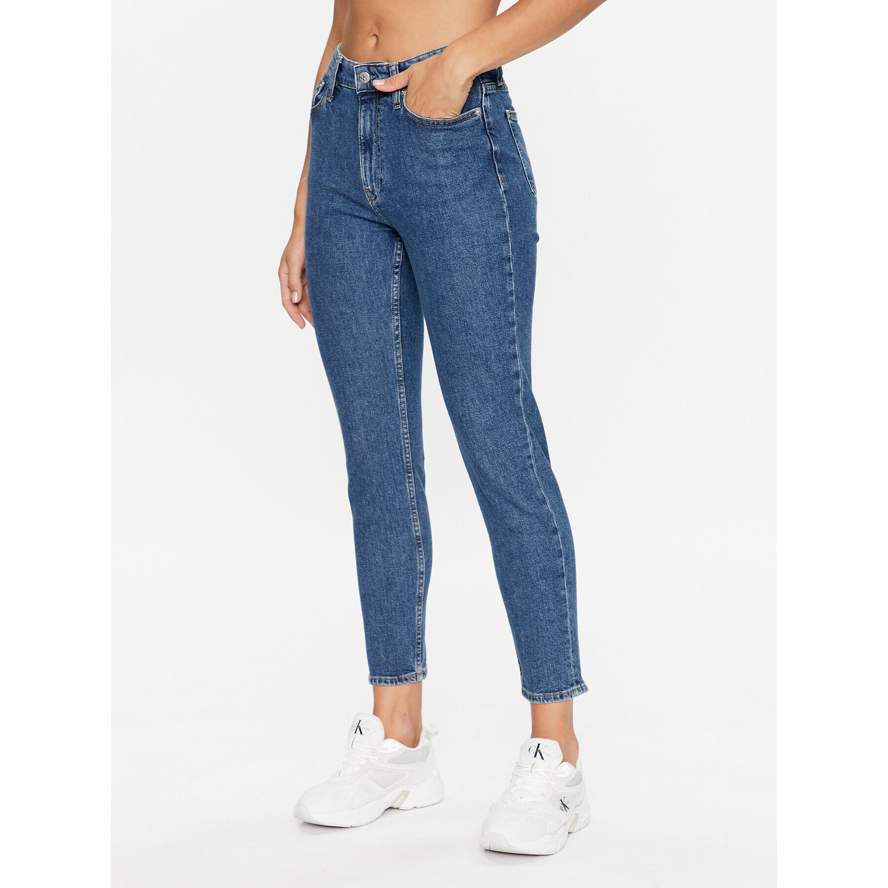 Calvin Klein Jeans Дънки J20J221249 Син Mom Fit - Pepit.bg