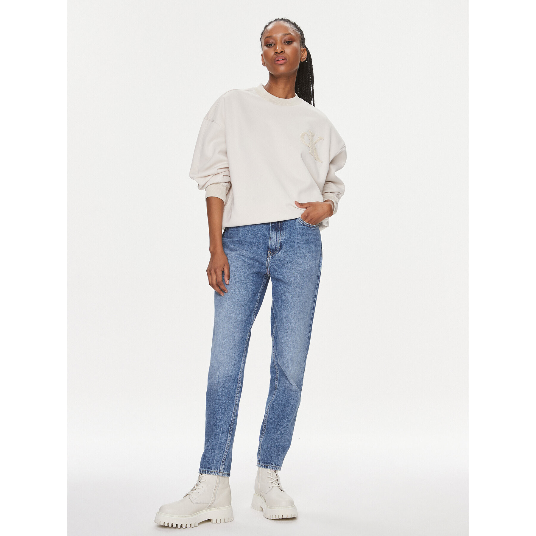 Calvin Klein Jeans Дънки J20J221682 Син Mom Fit - Pepit.bg