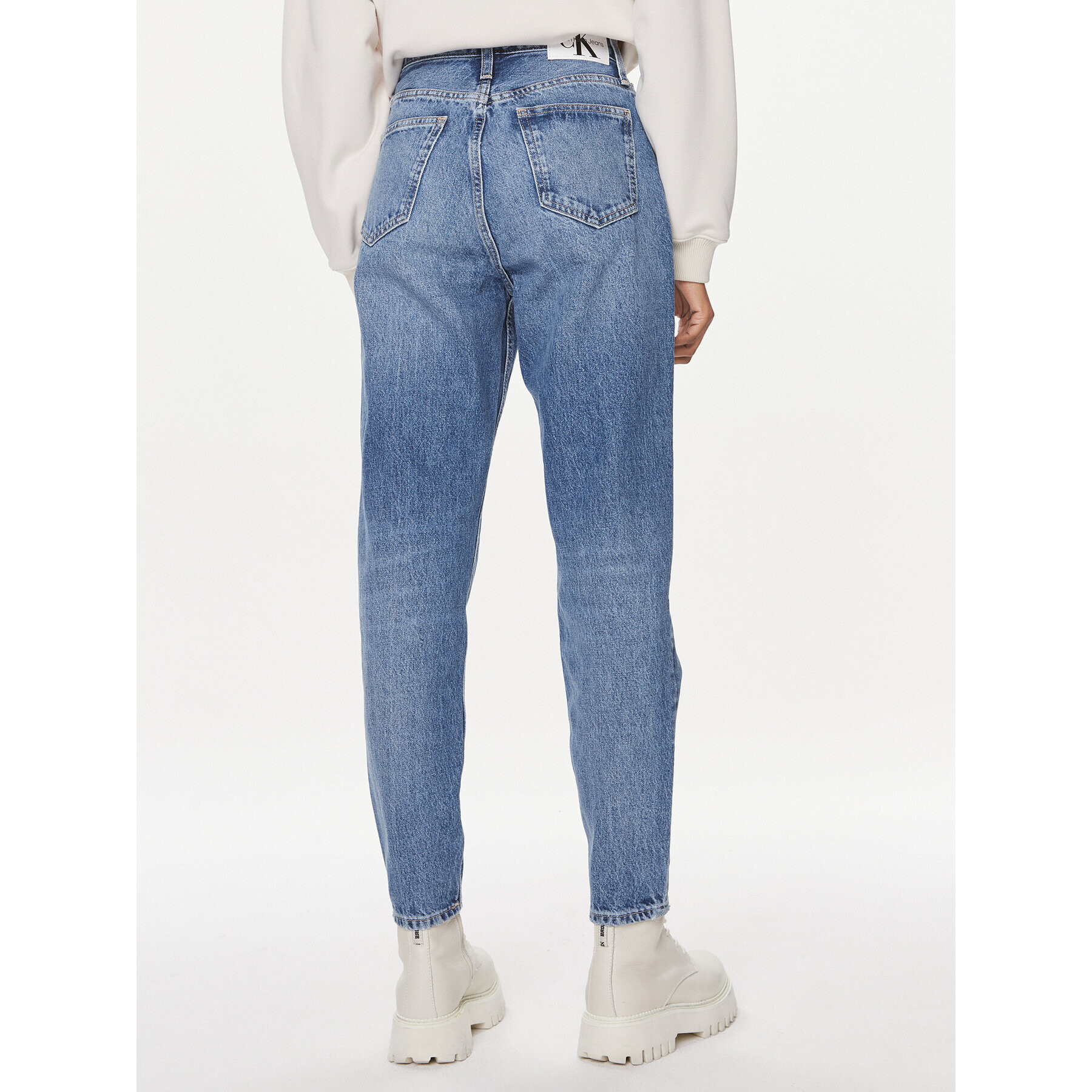 Calvin Klein Jeans Дънки J20J221682 Син Mom Fit - Pepit.bg