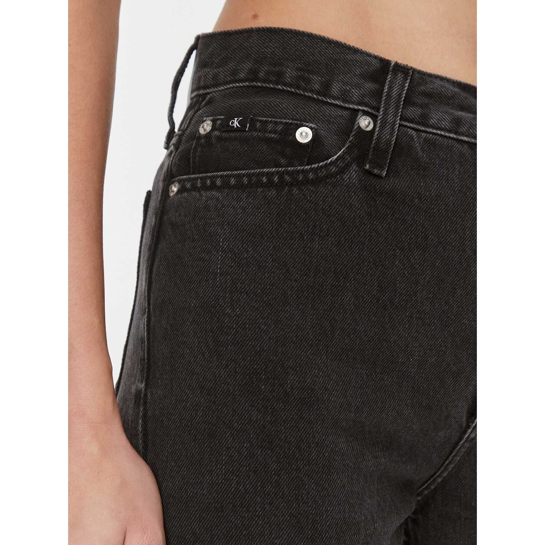 Calvin Klein Jeans Дънки J20J222150 Черен Mom Fit - Pepit.bg