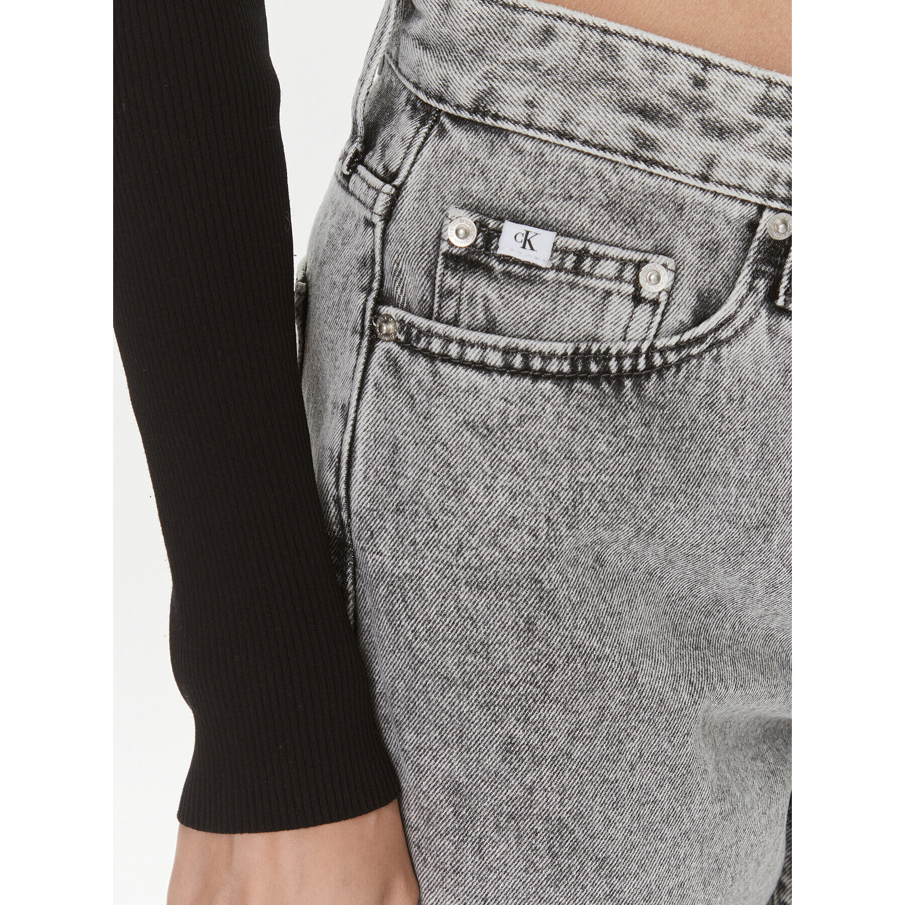 Calvin Klein Jeans Дънки J20J222152 Сив Mom Fit - Pepit.bg
