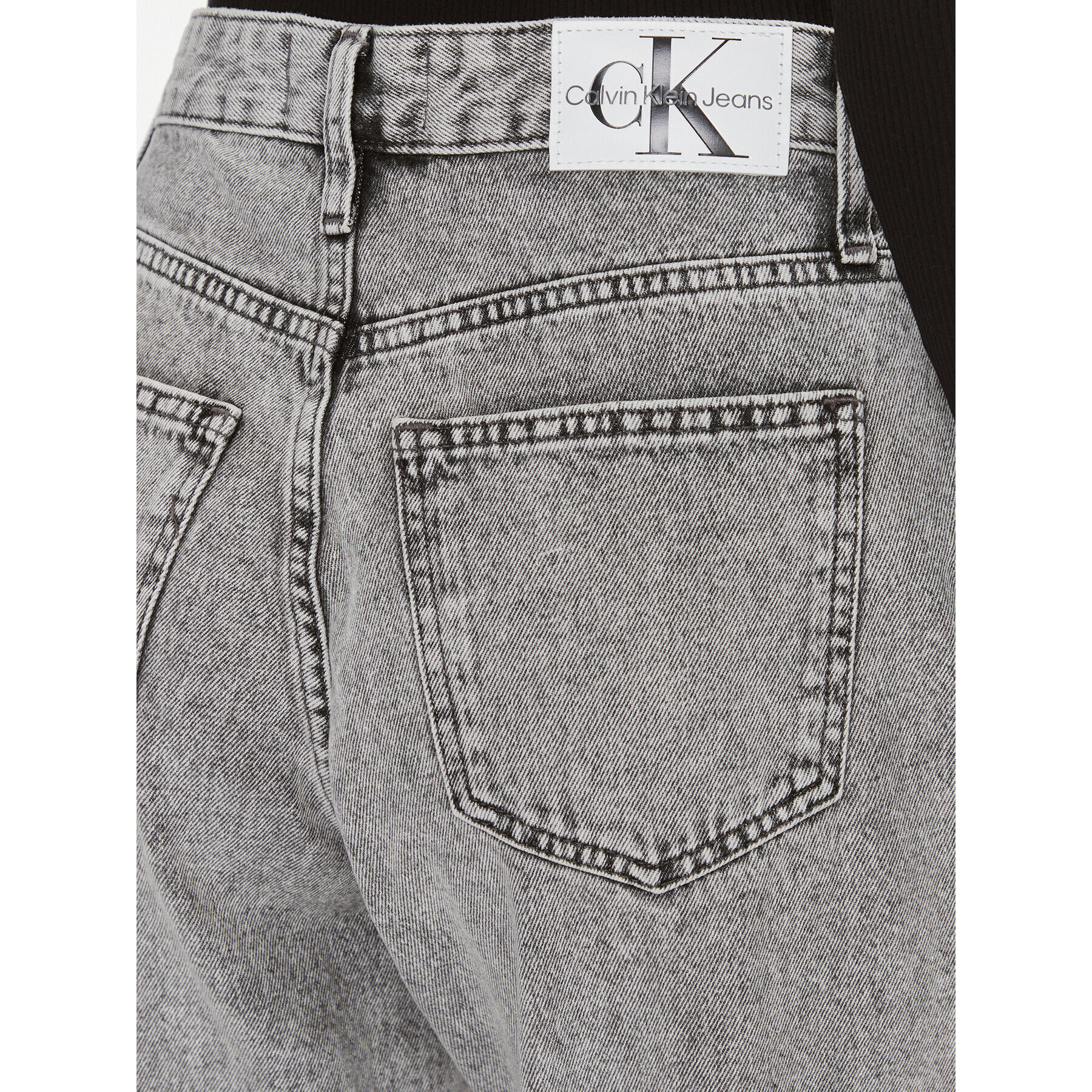 Calvin Klein Jeans Дънки J20J222152 Сив Mom Fit - Pepit.bg