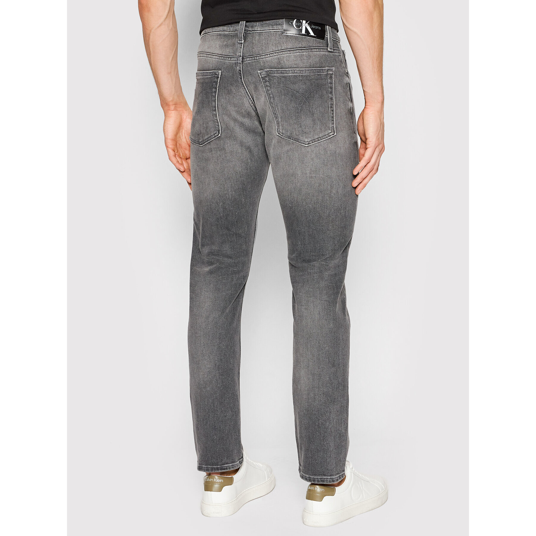 Calvin Klein Jeans Дънки J30J320453 Сив Slim Fit - Pepit.bg