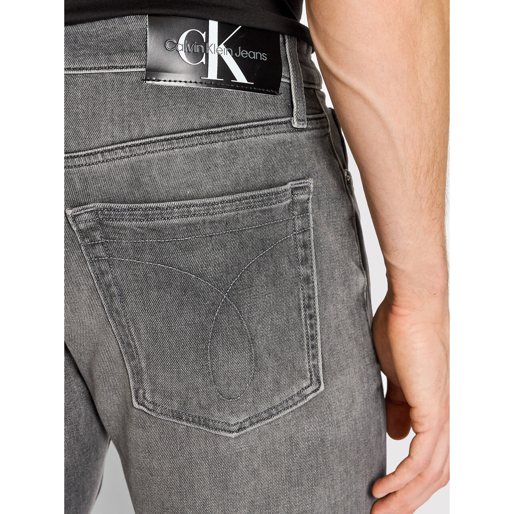 Calvin Klein Jeans Дънки J30J320453 Сив Slim Fit - Pepit.bg