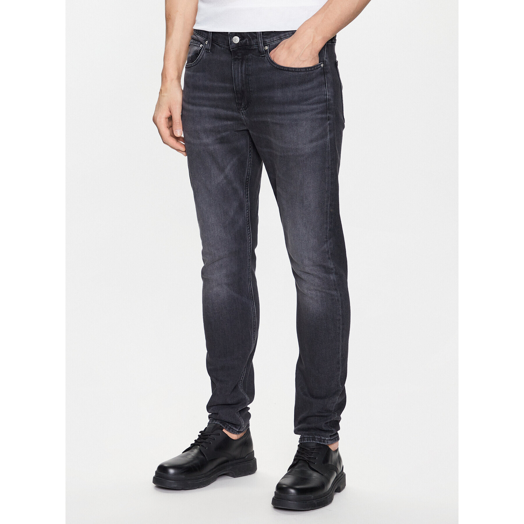 Calvin Klein Jeans Дънки J30J322798 Черен Slim Taper Fit - Pepit.bg