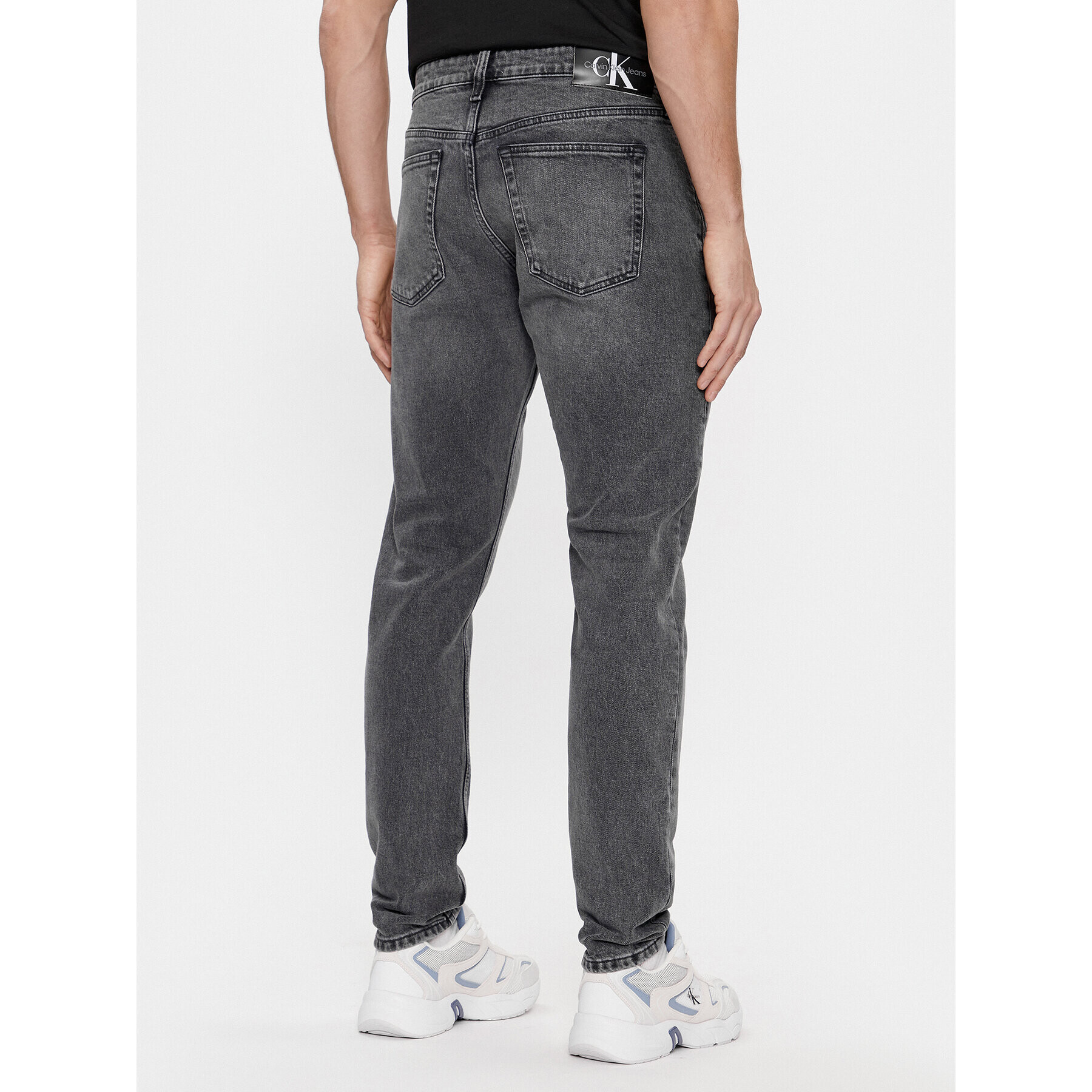 Calvin Klein Jeans Дънки J30J324196 Сив Slim Taper Fit - Pepit.bg