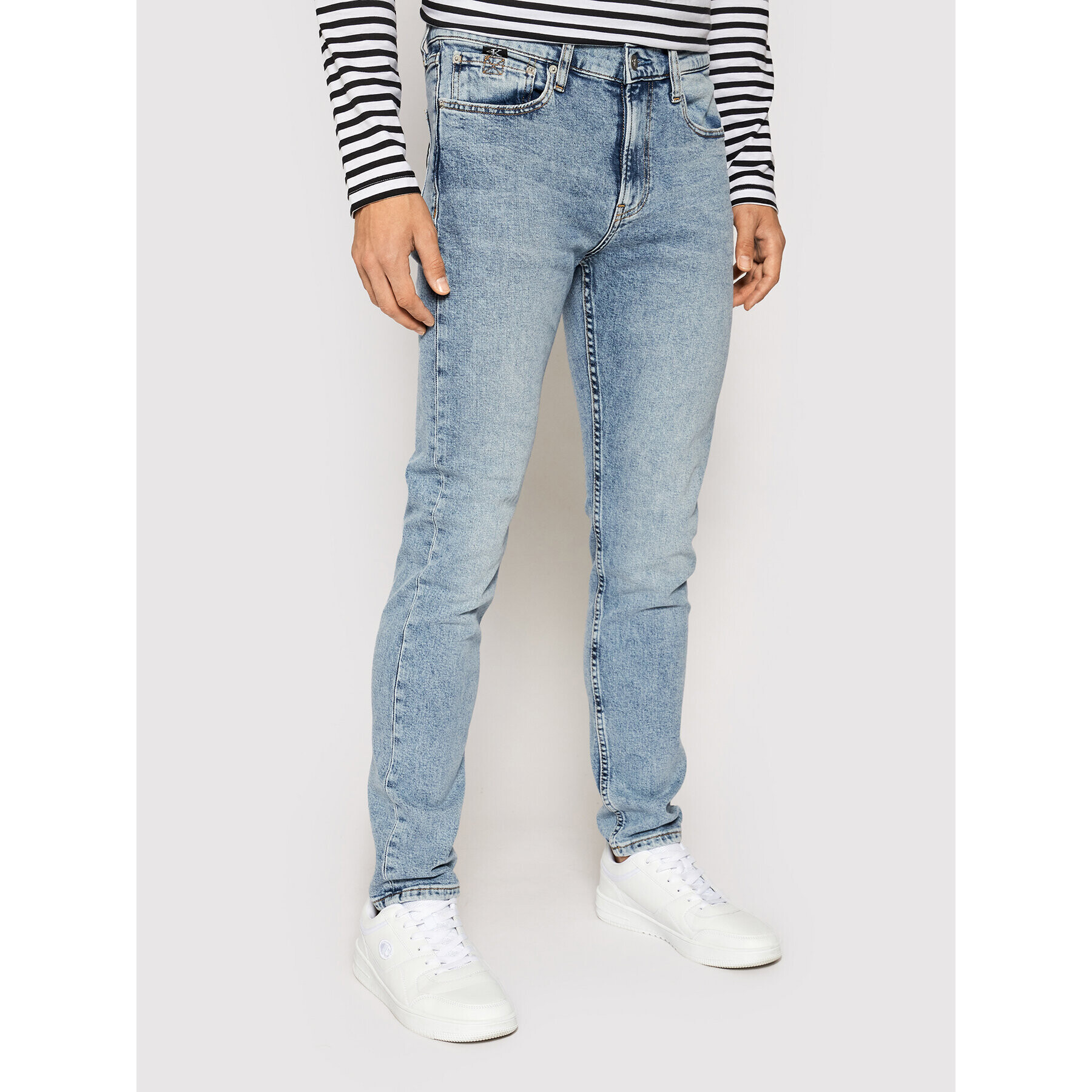 Calvin Klein Jeans Дънки Tapered J30J318247 Син Slim Fit - Pepit.bg