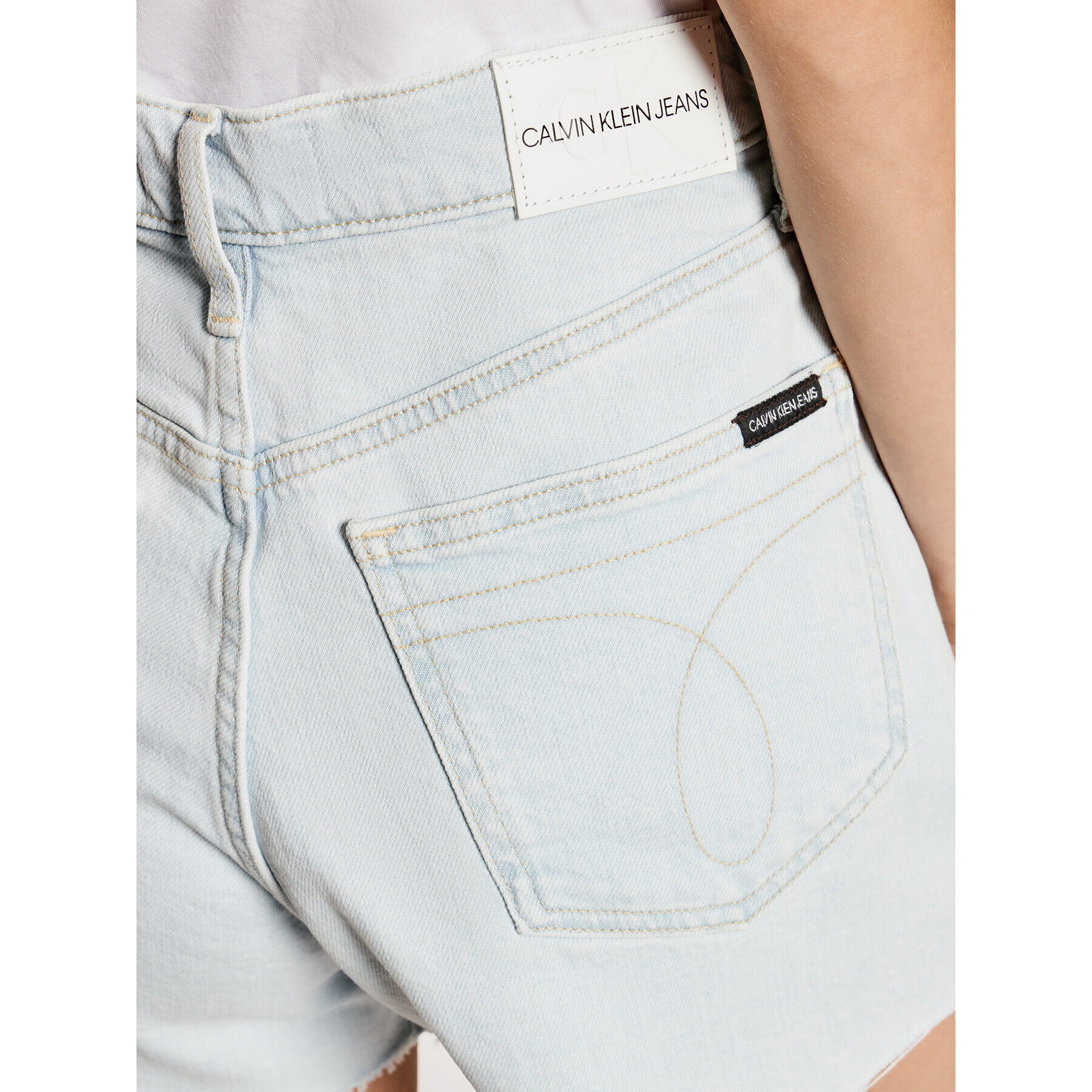 Calvin Klein Jeans Дънкови шорти J20J215898 Син Regular Fit - Pepit.bg