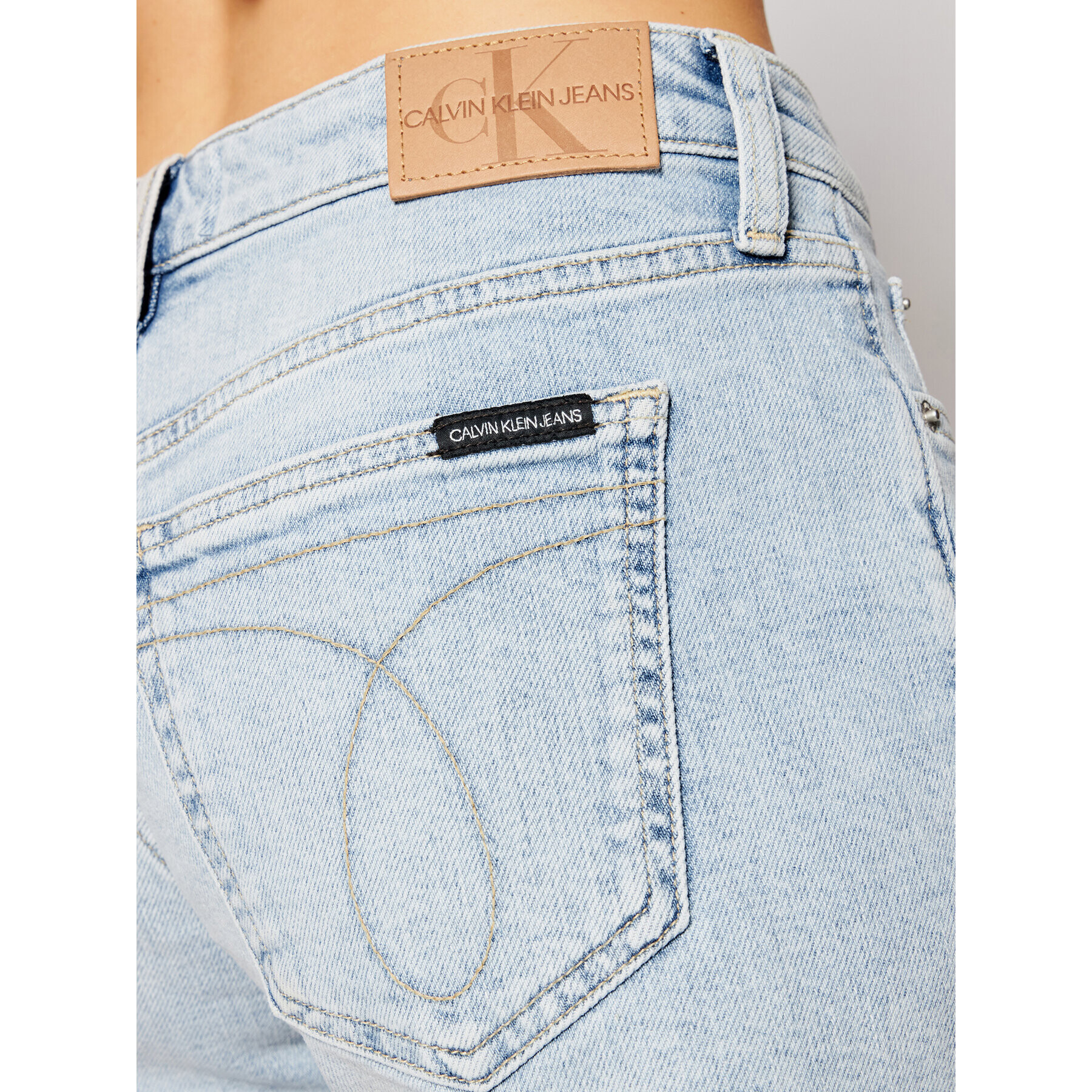 Calvin Klein Jeans Дънкови шорти J20J215902 Син Regular Fit - Pepit.bg