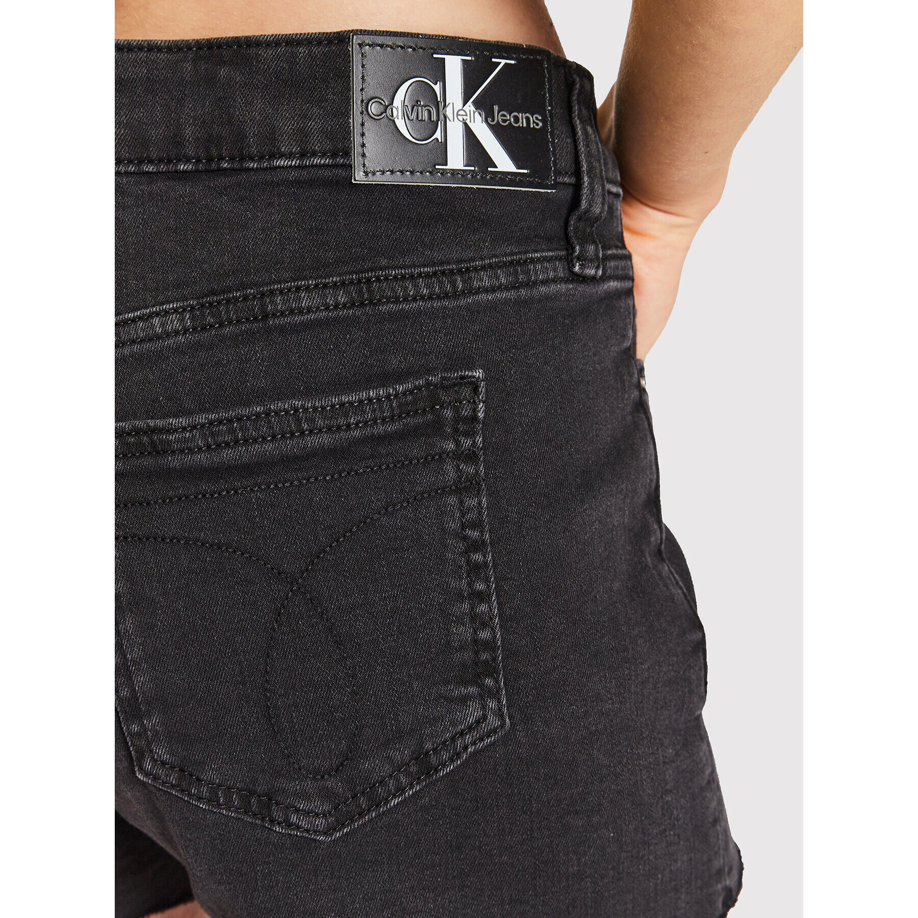 Calvin Klein Jeans Дънкови шорти J20J218505 Черен Regular Fit - Pepit.bg