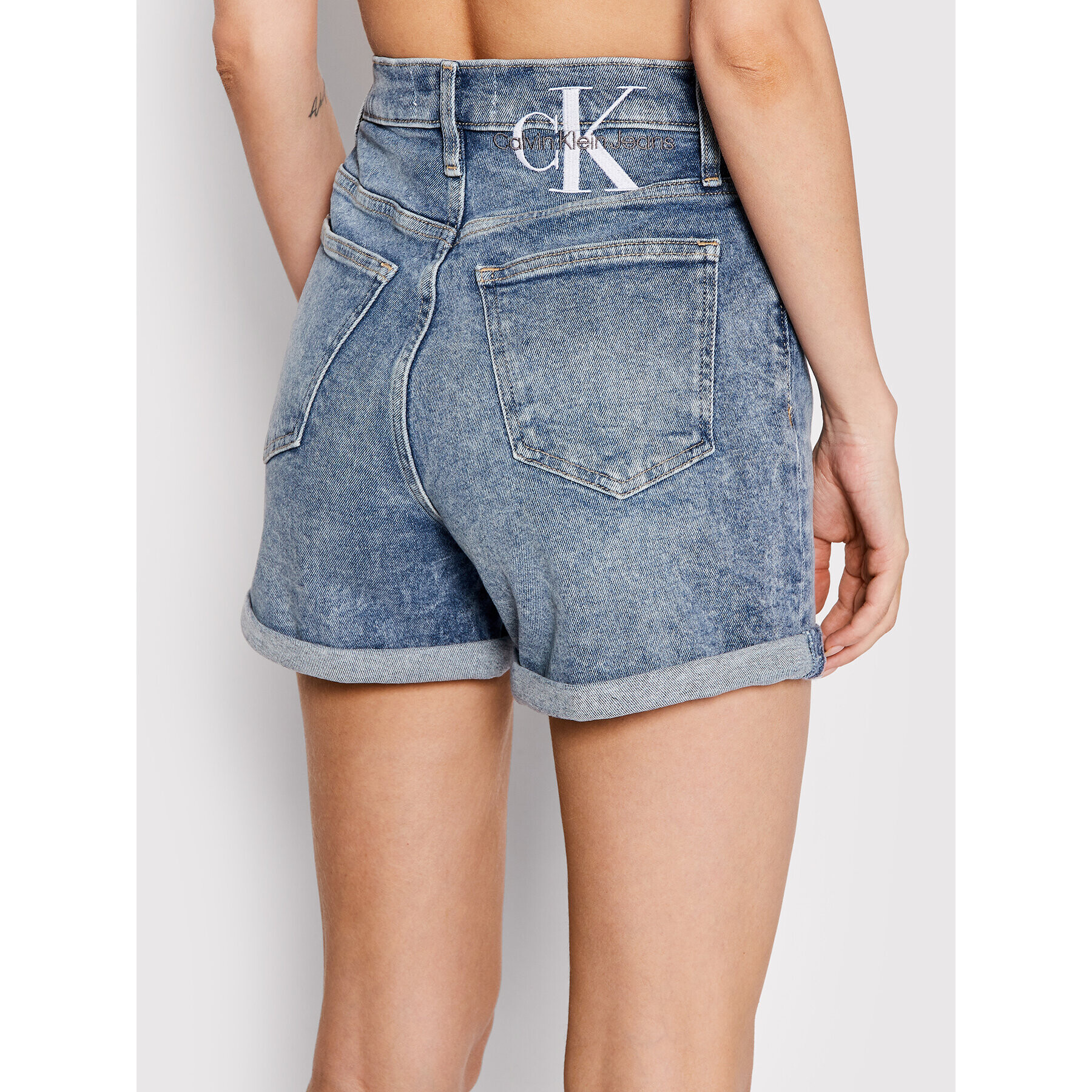 Calvin Klein Jeans Дънкови шорти J20J219201 Син Regular Fit - Pepit.bg