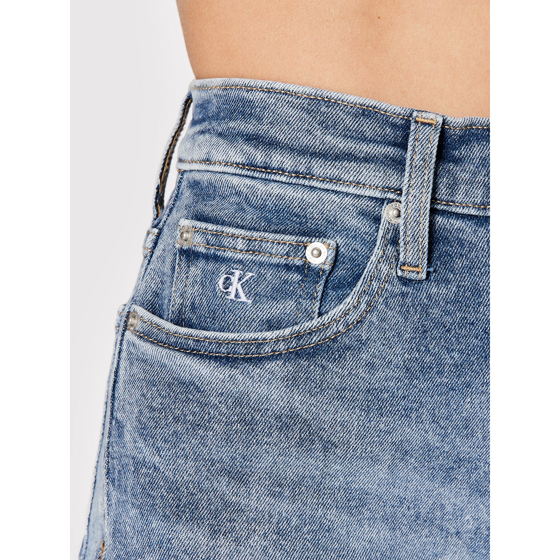 Calvin Klein Jeans Дънкови шорти J20J219201 Син Regular Fit - Pepit.bg