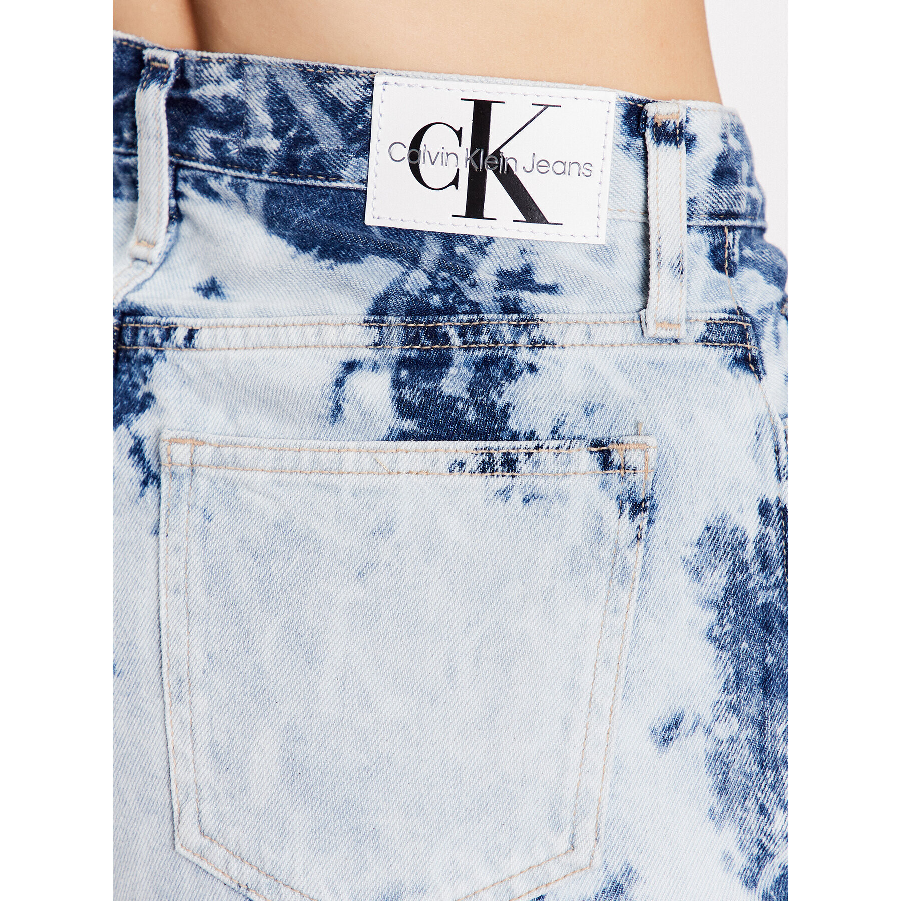 Calvin Klein Jeans Дънкови шорти J20J220857 Син Regular Fit - Pepit.bg