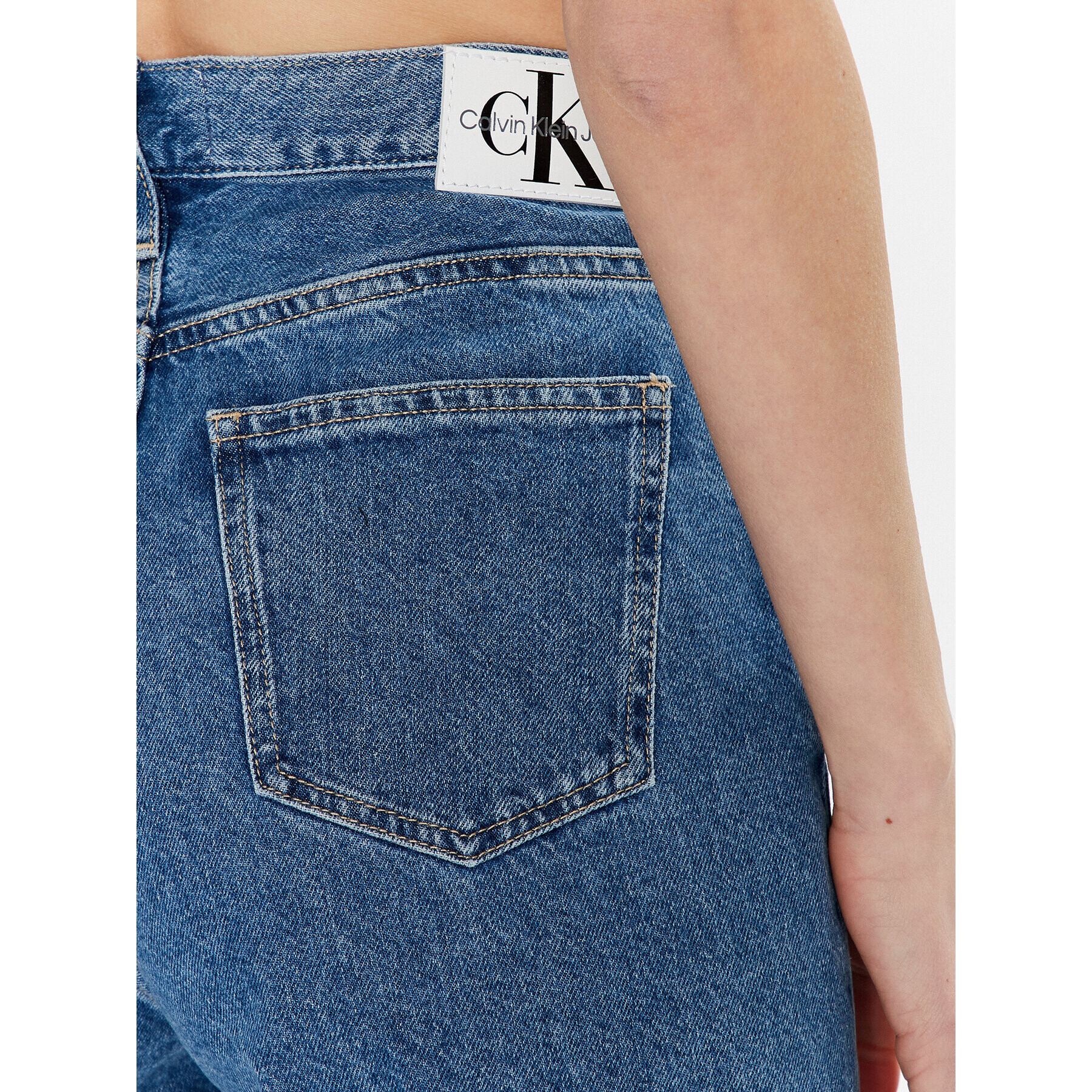 Calvin Klein Jeans Дънкови шорти J20J221181 Син Relaxed Fit - Pepit.bg