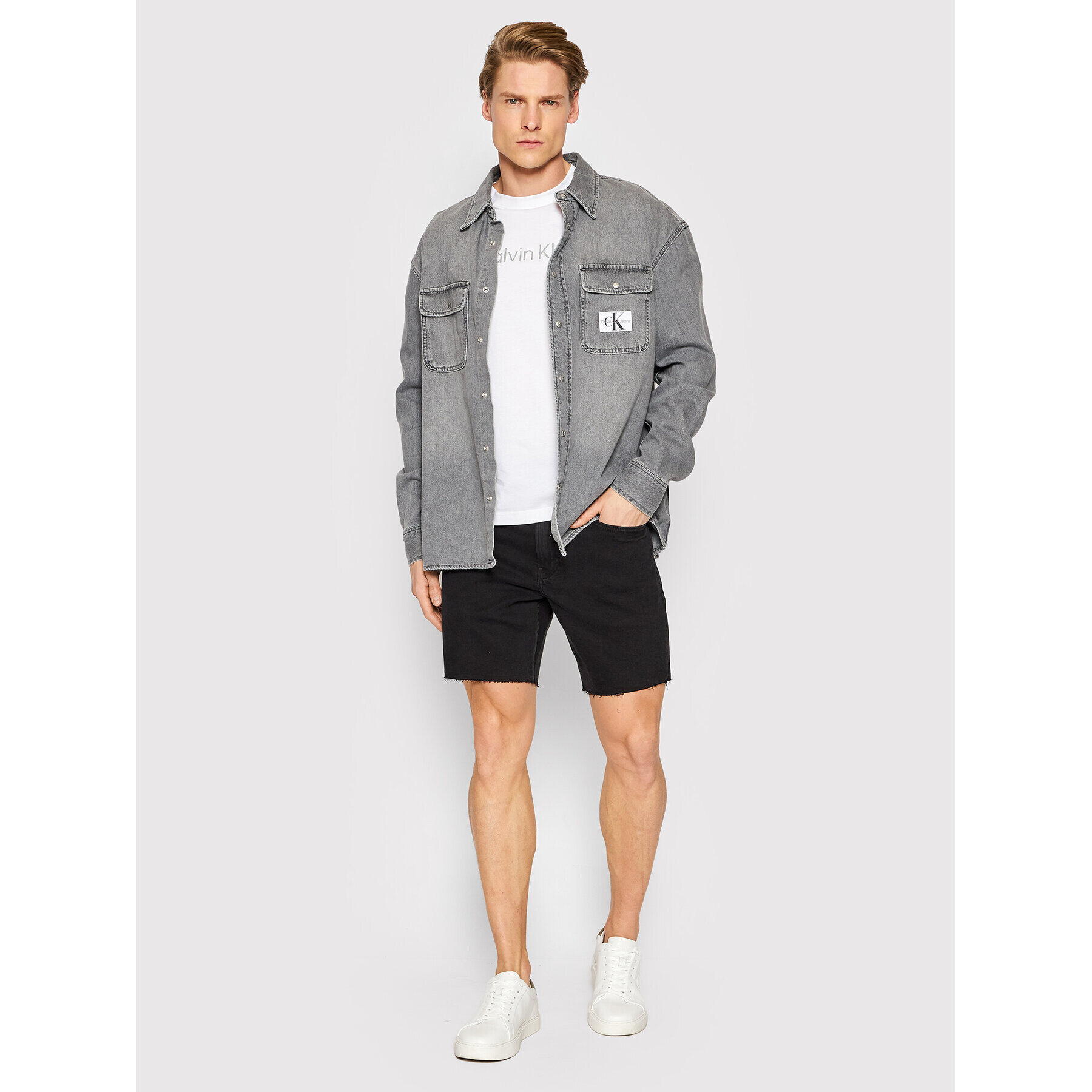 Calvin Klein Jeans Дънкови шорти J30J320519 Черен Regular Fit - Pepit.bg