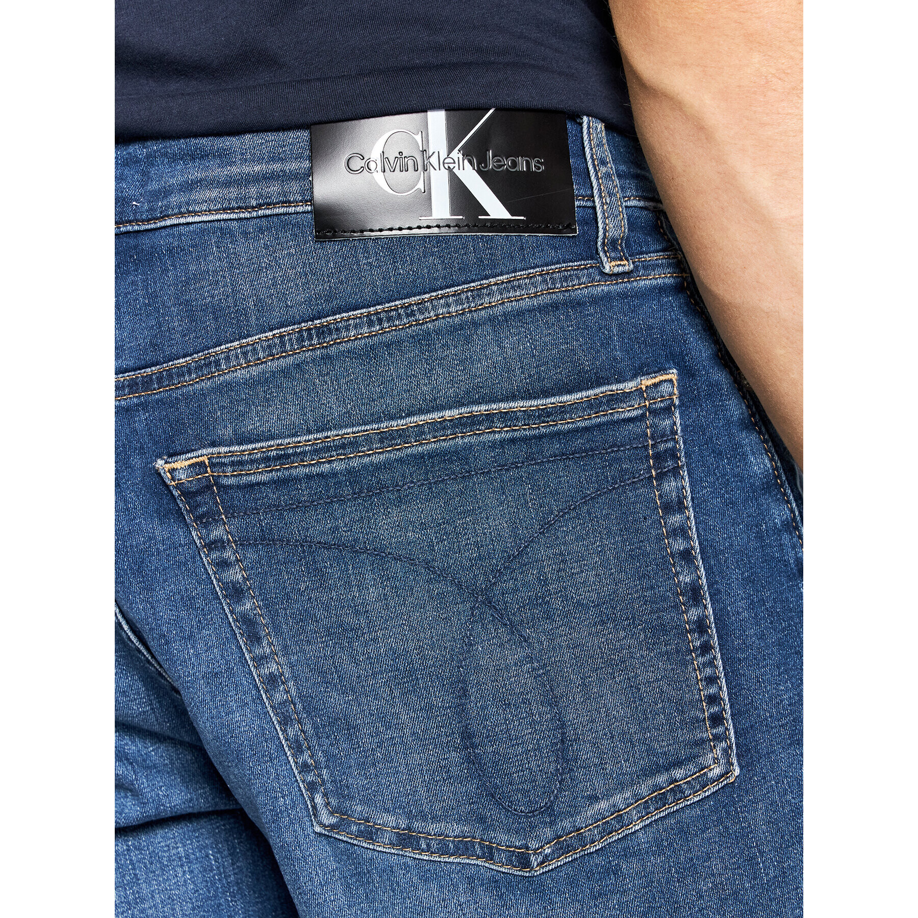 Calvin Klein Jeans Дънкови шорти J30J320527 Тъмносин Slim Fit - Pepit.bg