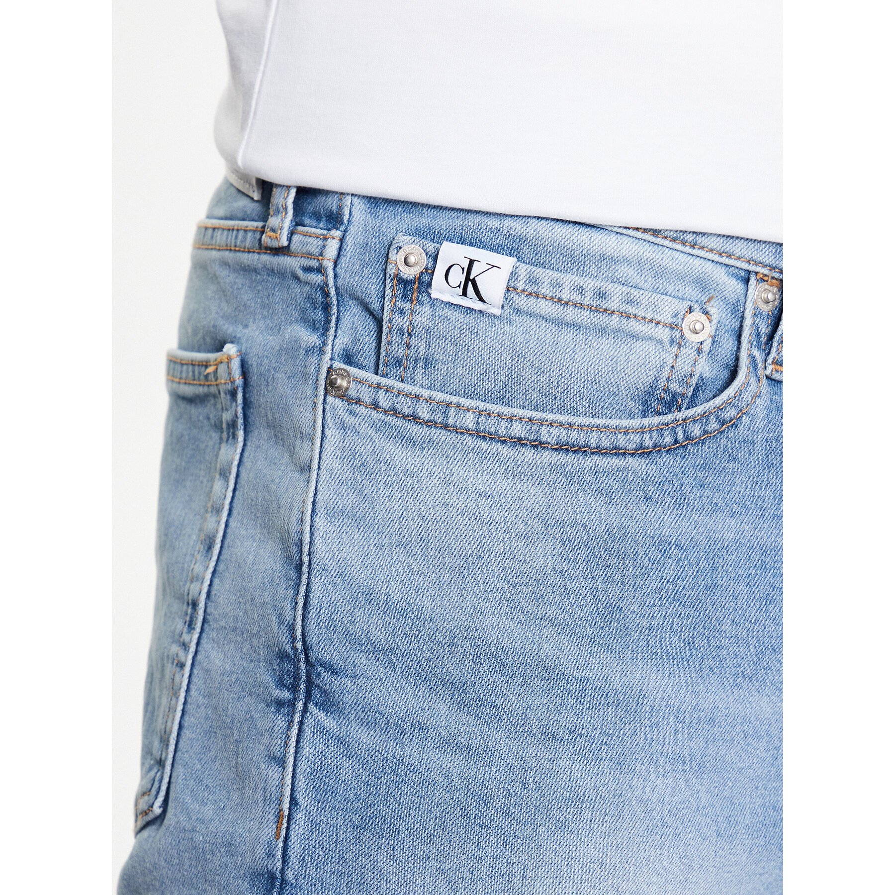 Calvin Klein Jeans Дънкови шорти J30J322785 Син Slim Fit - Pepit.bg